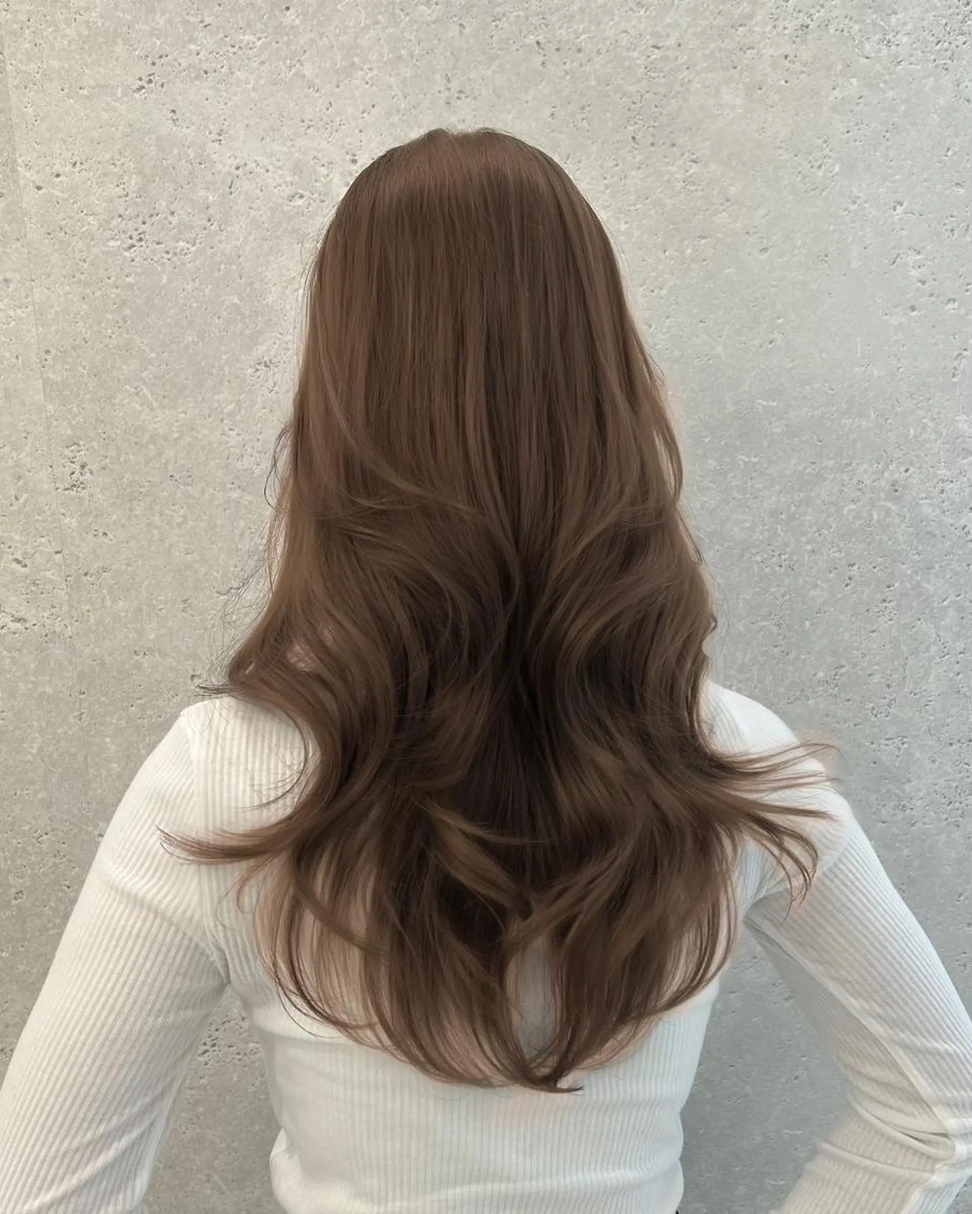 カラー 🩶韓国風暗髪ヘア 🩶横浜THREEのヘアスタイル