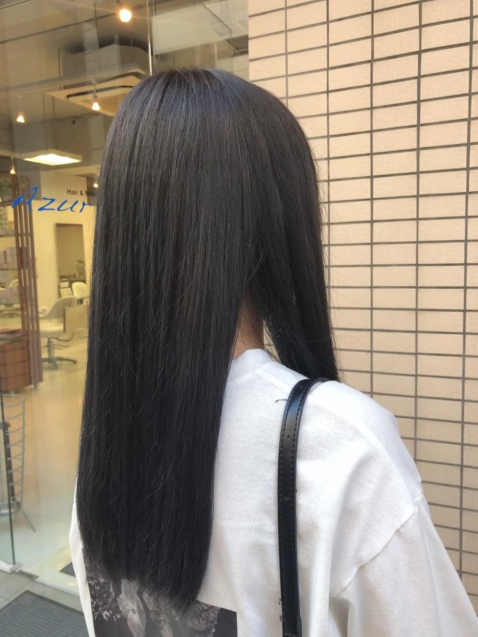 ロング ヘアカラー 阿部 美咲のヘアスタイル
