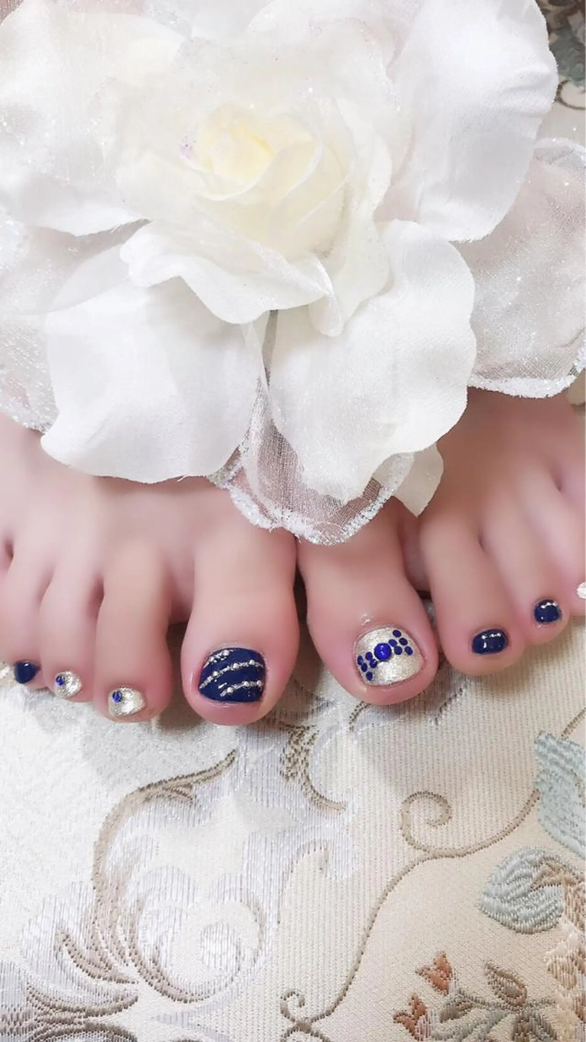 ネイル MoonNail ユリ🌸のネイルデザイン