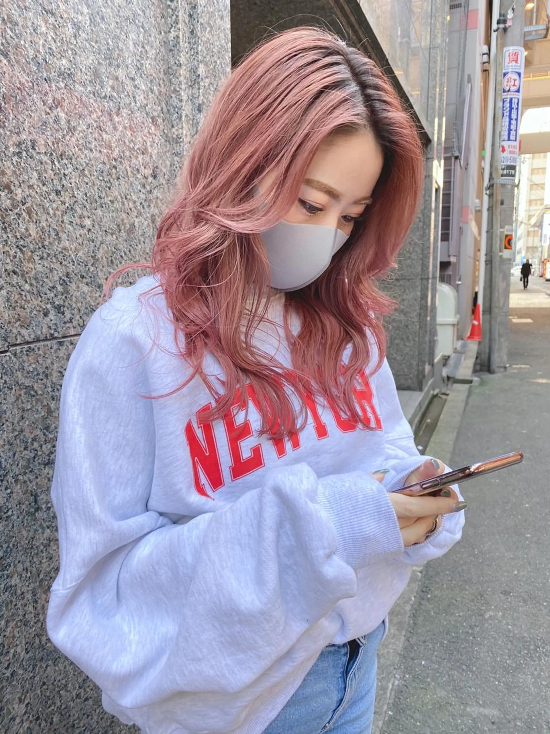 セミロング カラー ベージュカラー ブリーチ ケアブリーチ ピンクカラー ピンクベージュ ヘアカラー トリートメント 難波/心斎橋/ボブ/ 髪質改善/ハイトーンのヘアスタイル