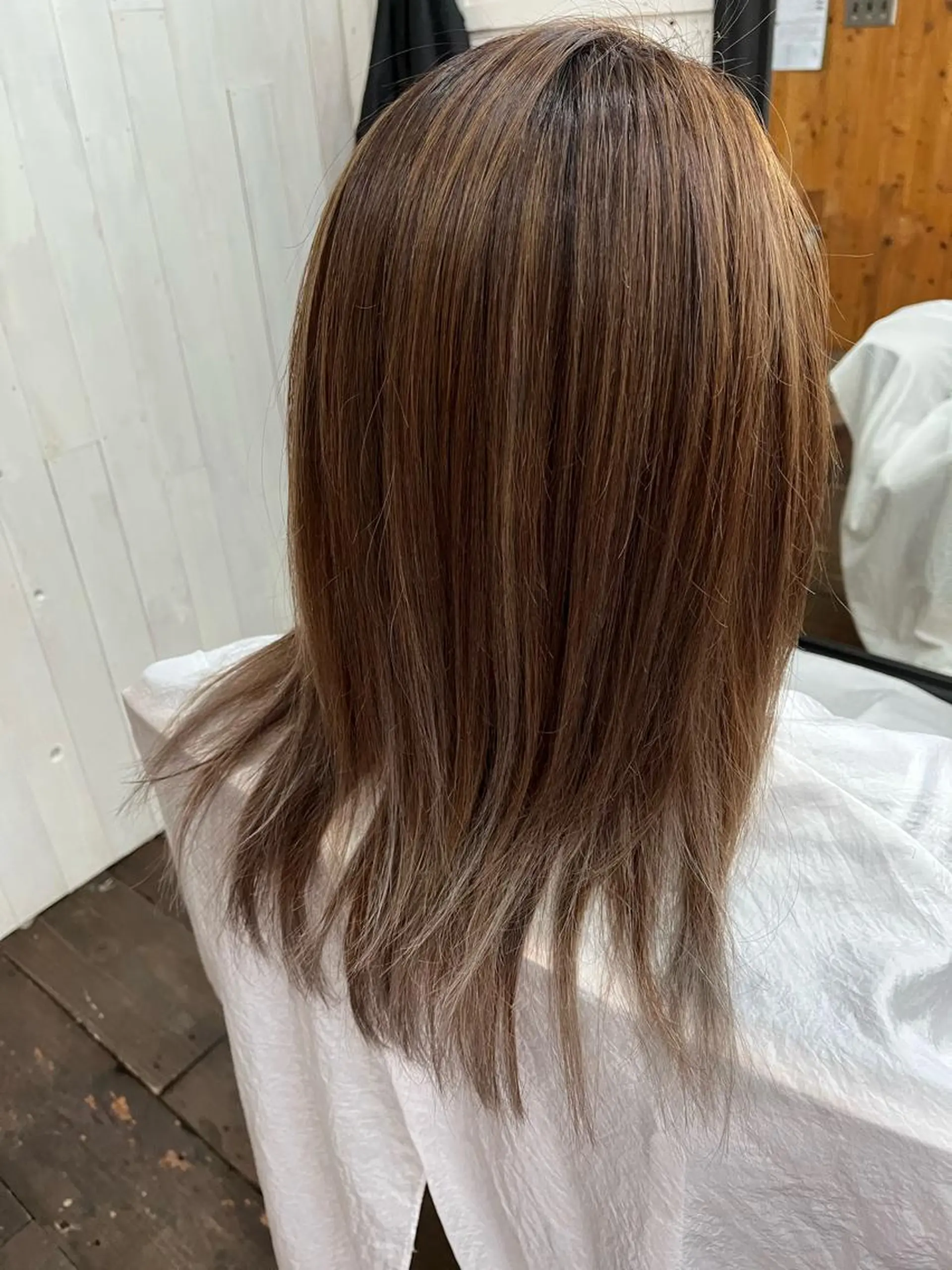 ミディアム 紙屋 隼人のヘアスタイル