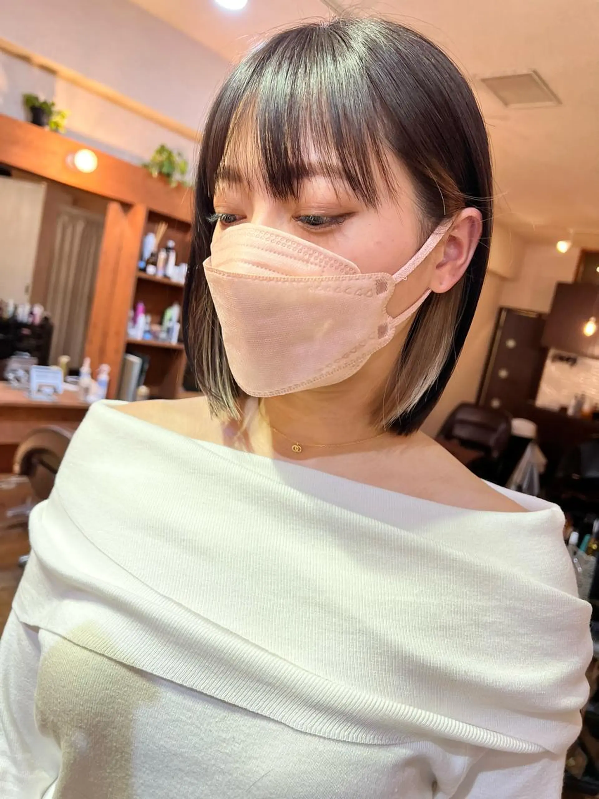 ショート カット ヘアカラー 菅村 勇亮のヘアスタイル