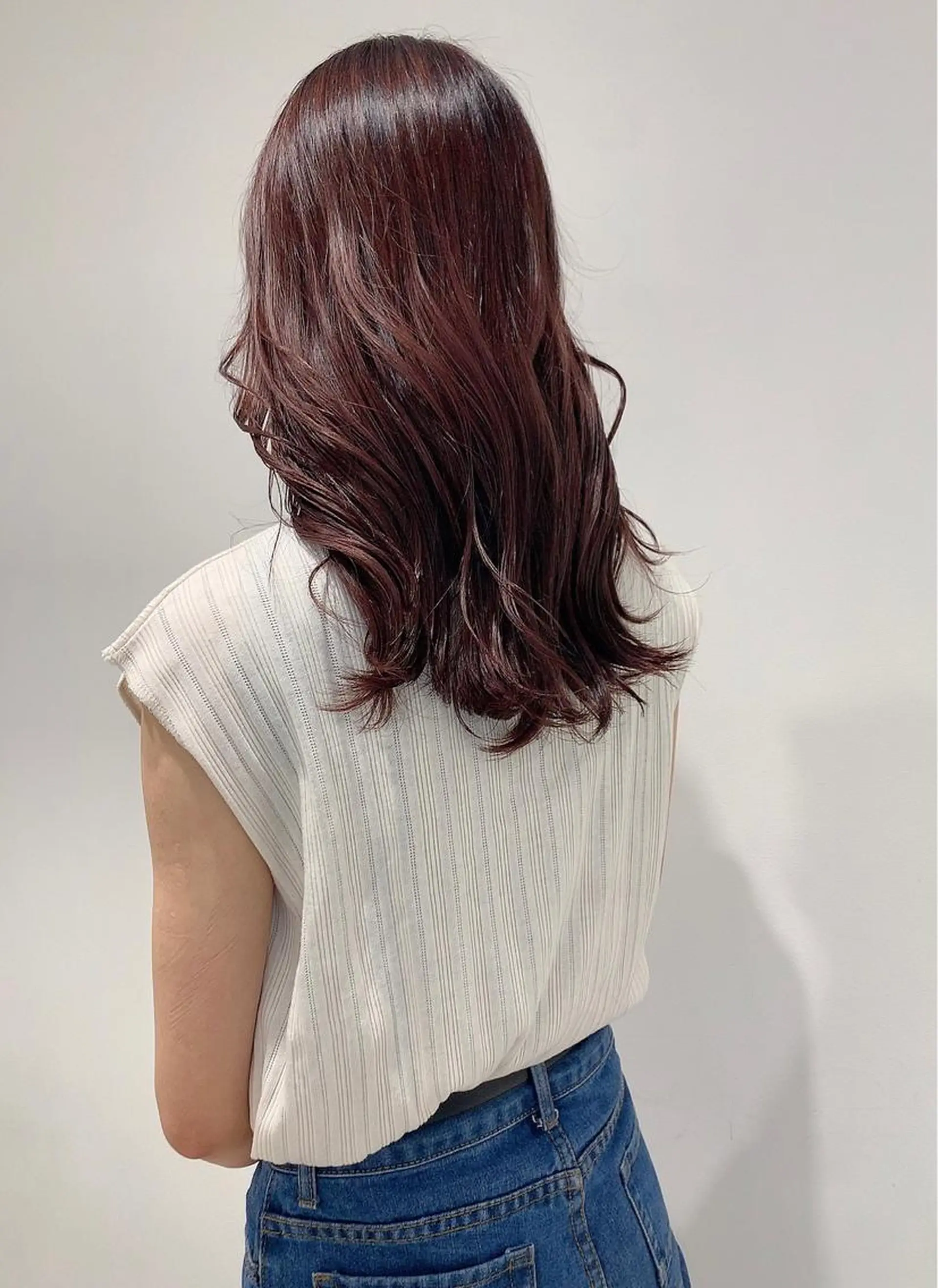 セミロング ヘアカラー トリートメント ハイトーン特化サロン 💎MOCA💎のヘアスタイル