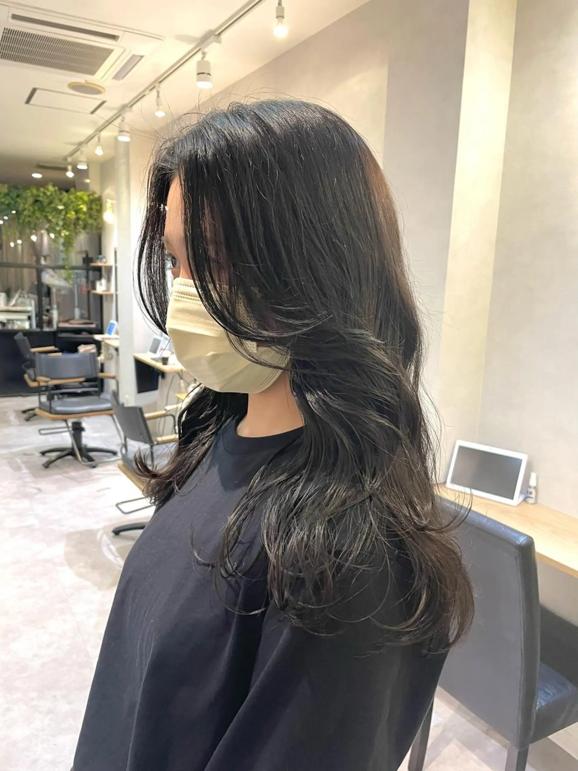 ロング カラー くびれヘア 韓国風ヘア レイヤーカット くがれいじ 梅田/ショート/ボブのヘアスタイル