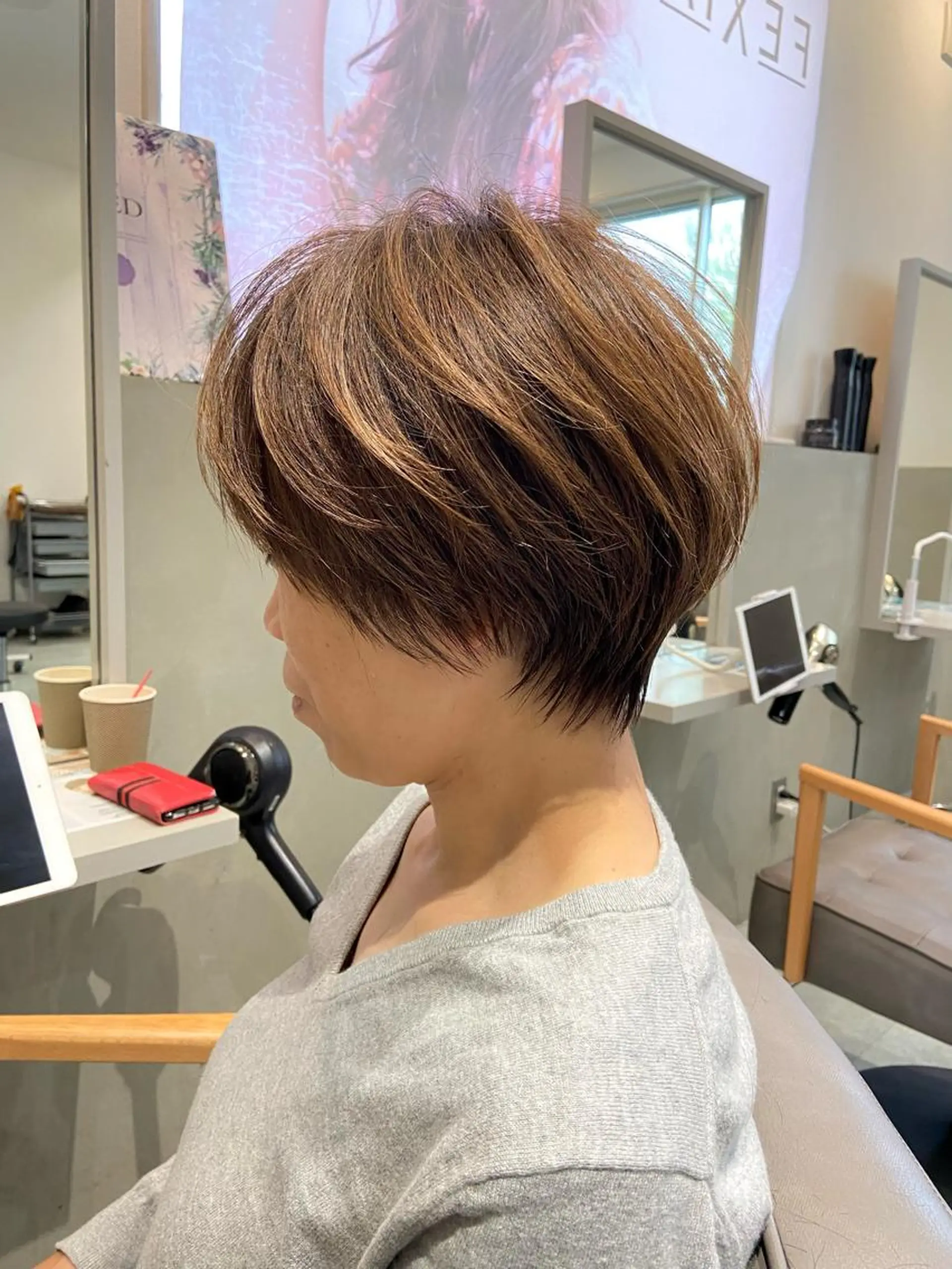 ショート カット ヘアカラー 廣庭 勇人のヘアスタイル