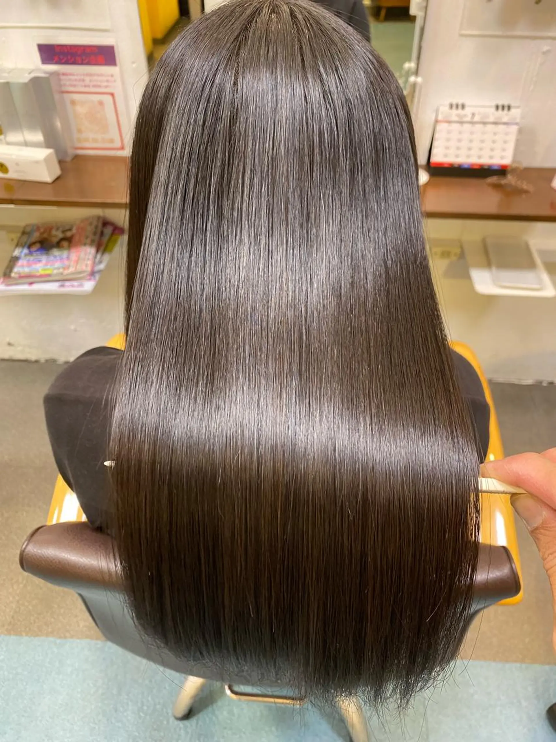 ロング パーマ 髪質改善 縮毛矯正 トリートメント ストレートパーマ 縮毛矯正 【髪質改善】に特化 オリーブオイルクラブのヘアスタイル