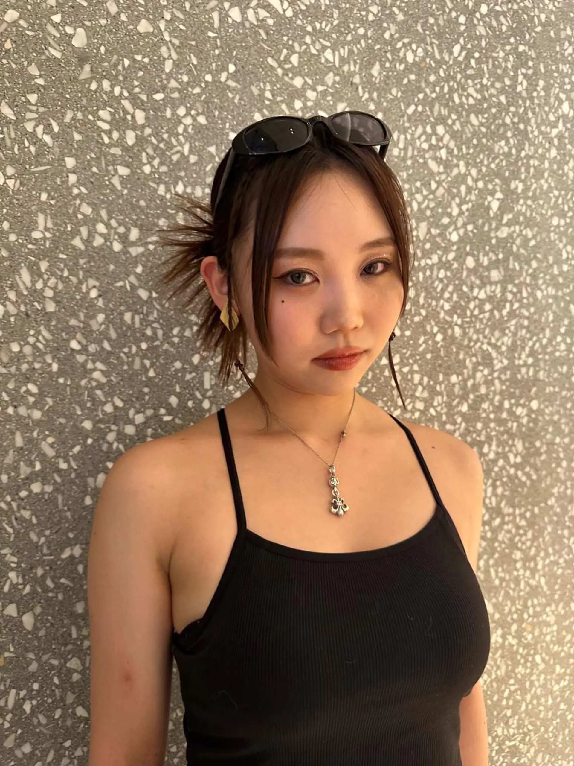 ロング ヘアアレンジ タイトボブ個性派カラ ーAKANEのヘアスタイル