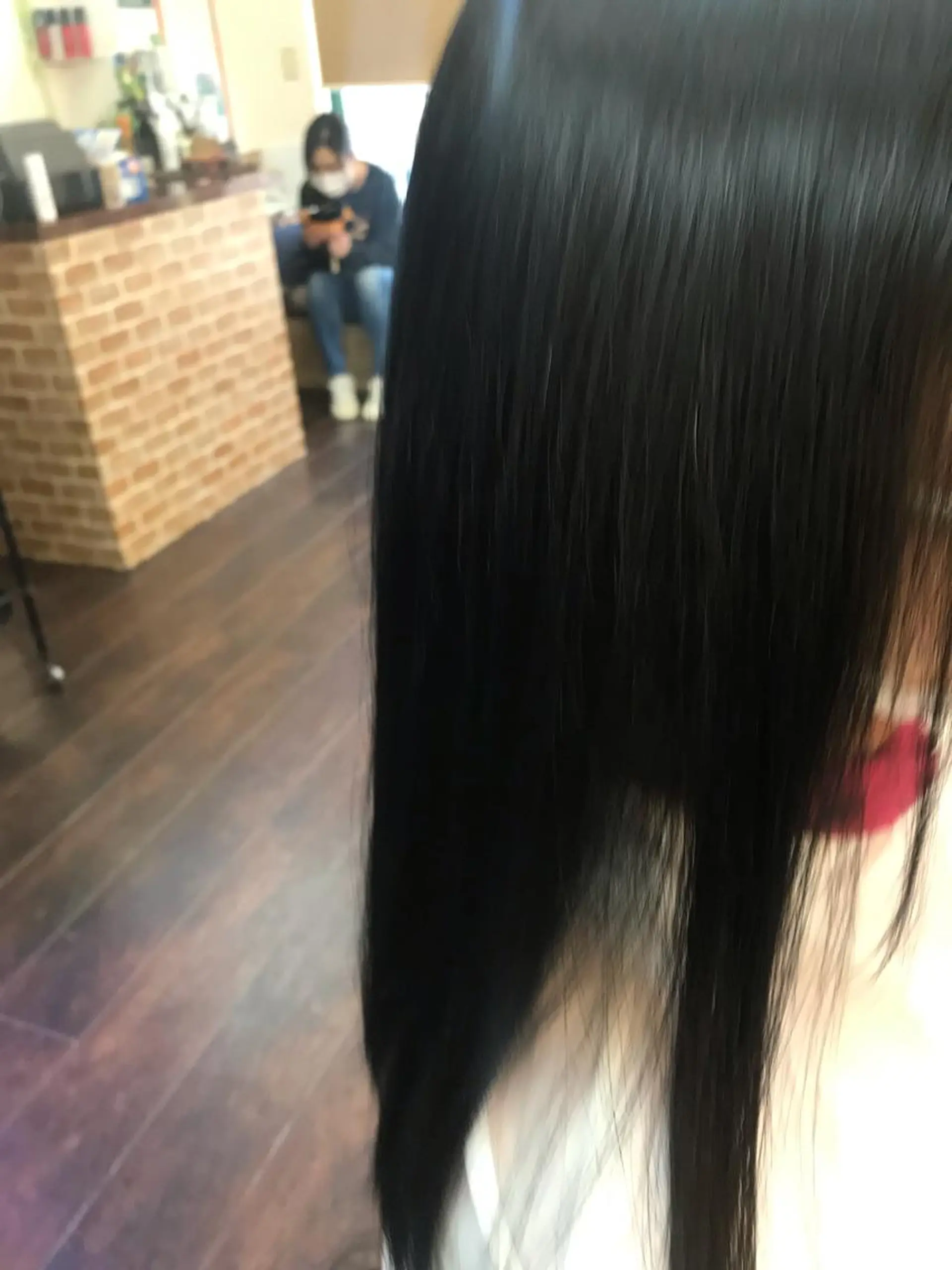 セミロング パーマ 桧山 真のヘアスタイル