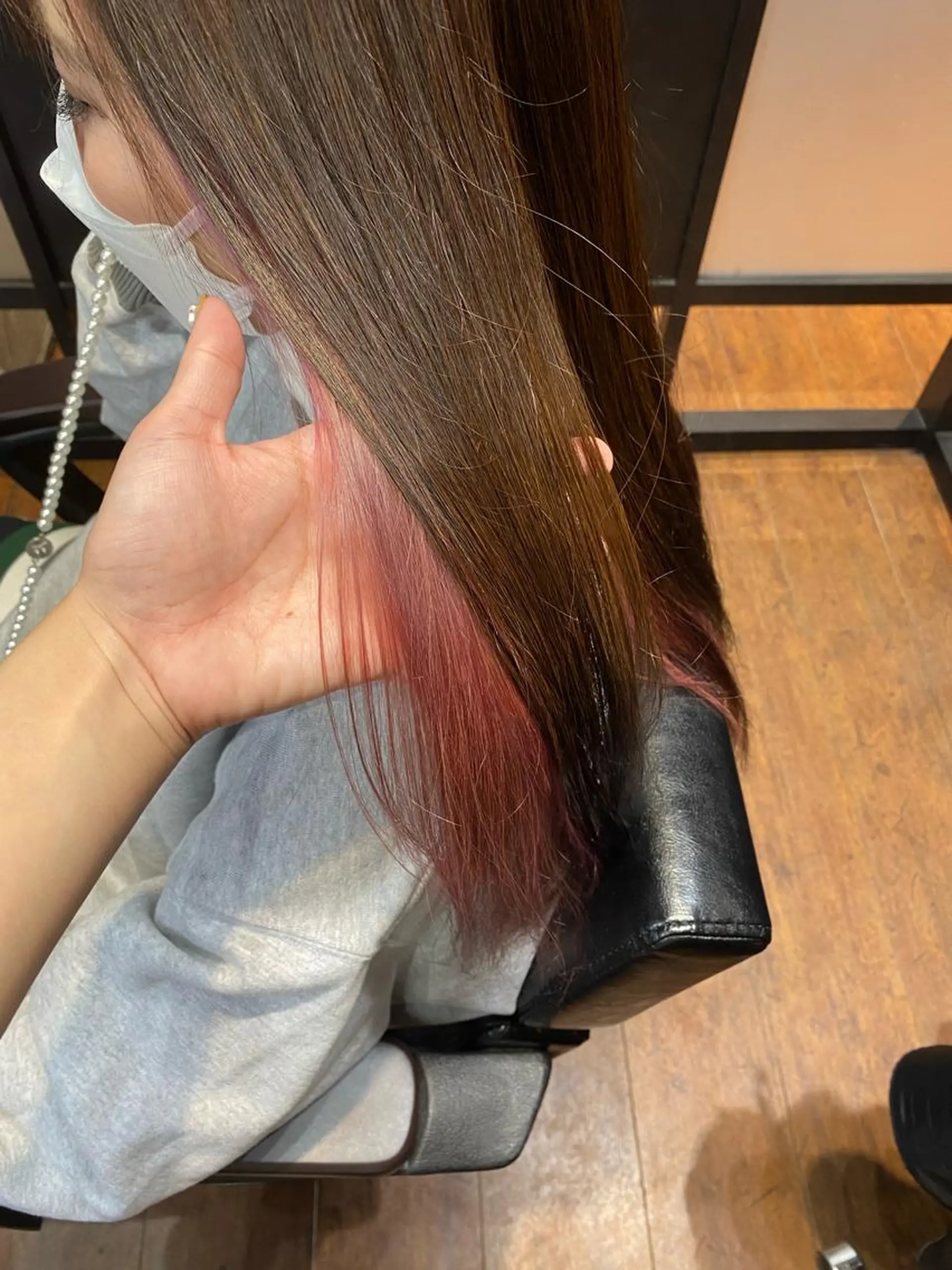 ロング カット ヘアカラー Number CHIHIROのヘアスタイル