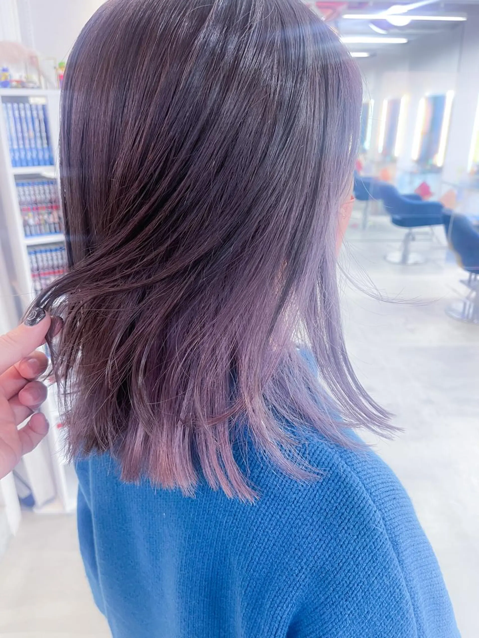 ミディアム カラー ブリーチ エドルカラー グレージュ イルミナカラー ラベンダーカラー カット ヘアカラー BOX mico.のヘアスタイル