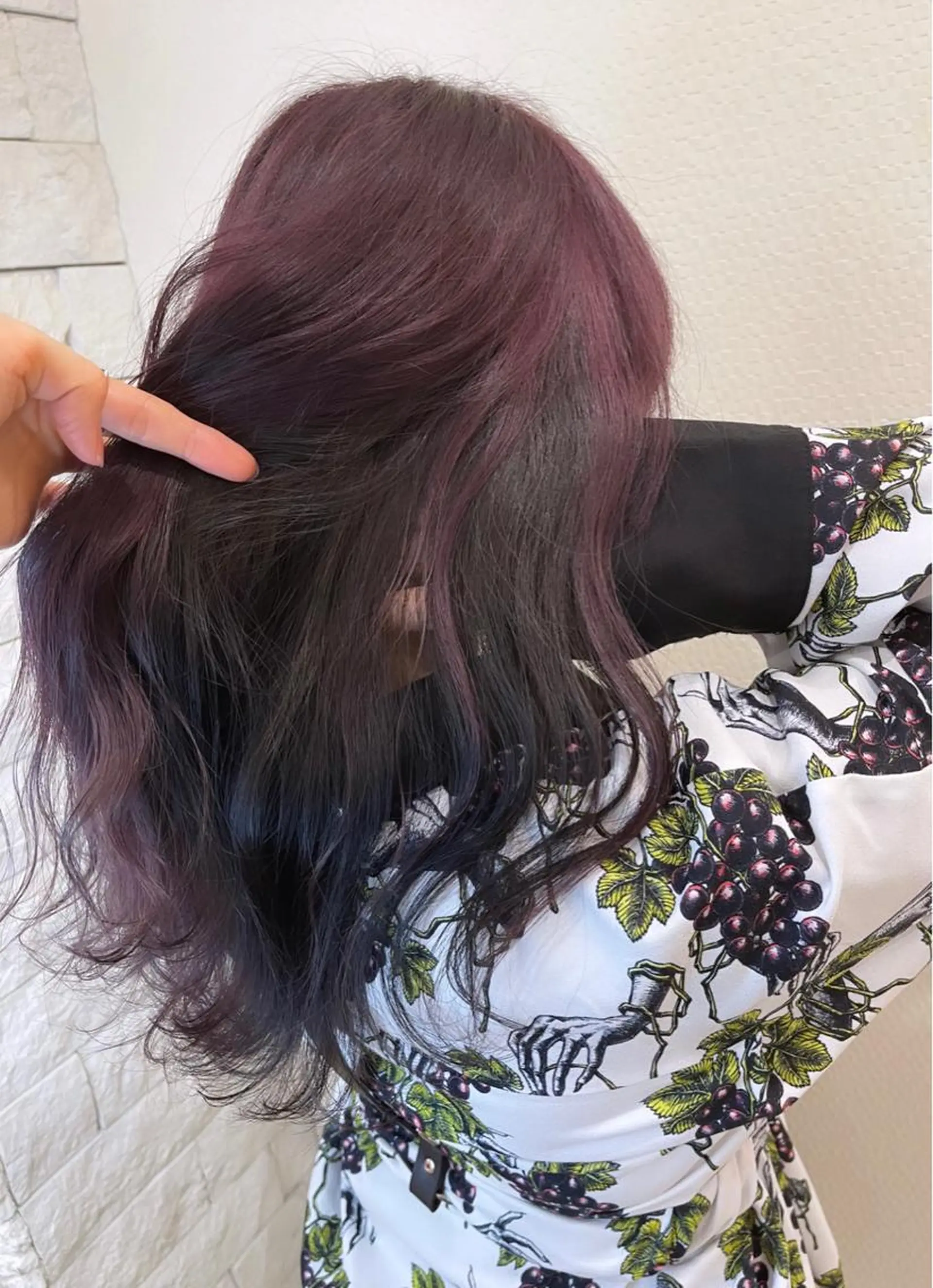 カラー 黒髪 バイオレットカラー ヘアカラー 名古屋のピンク好き かずくん🦩のヘアスタイル