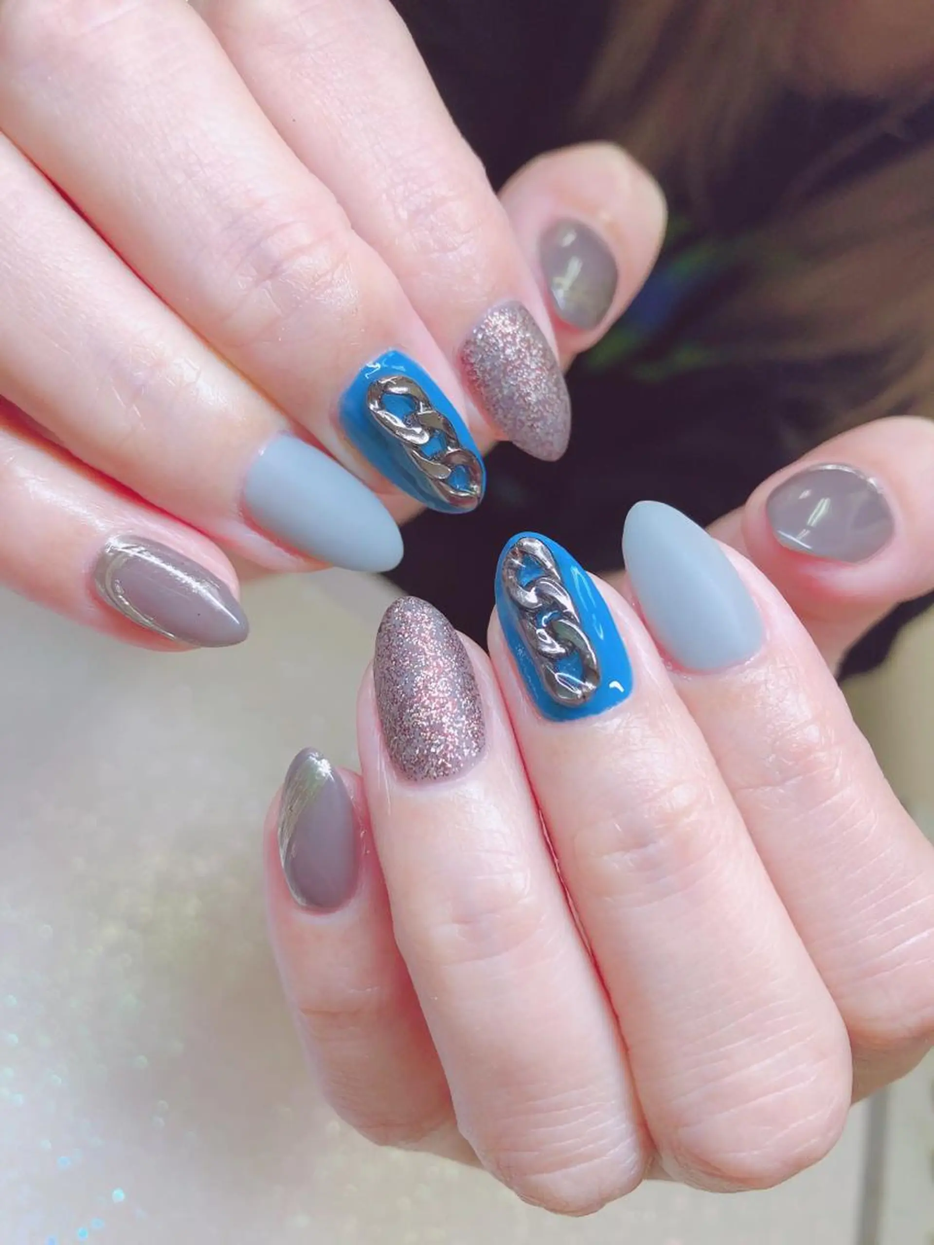 ネイル Flowerネイルサロン所属・. yukiのネイルデザイン