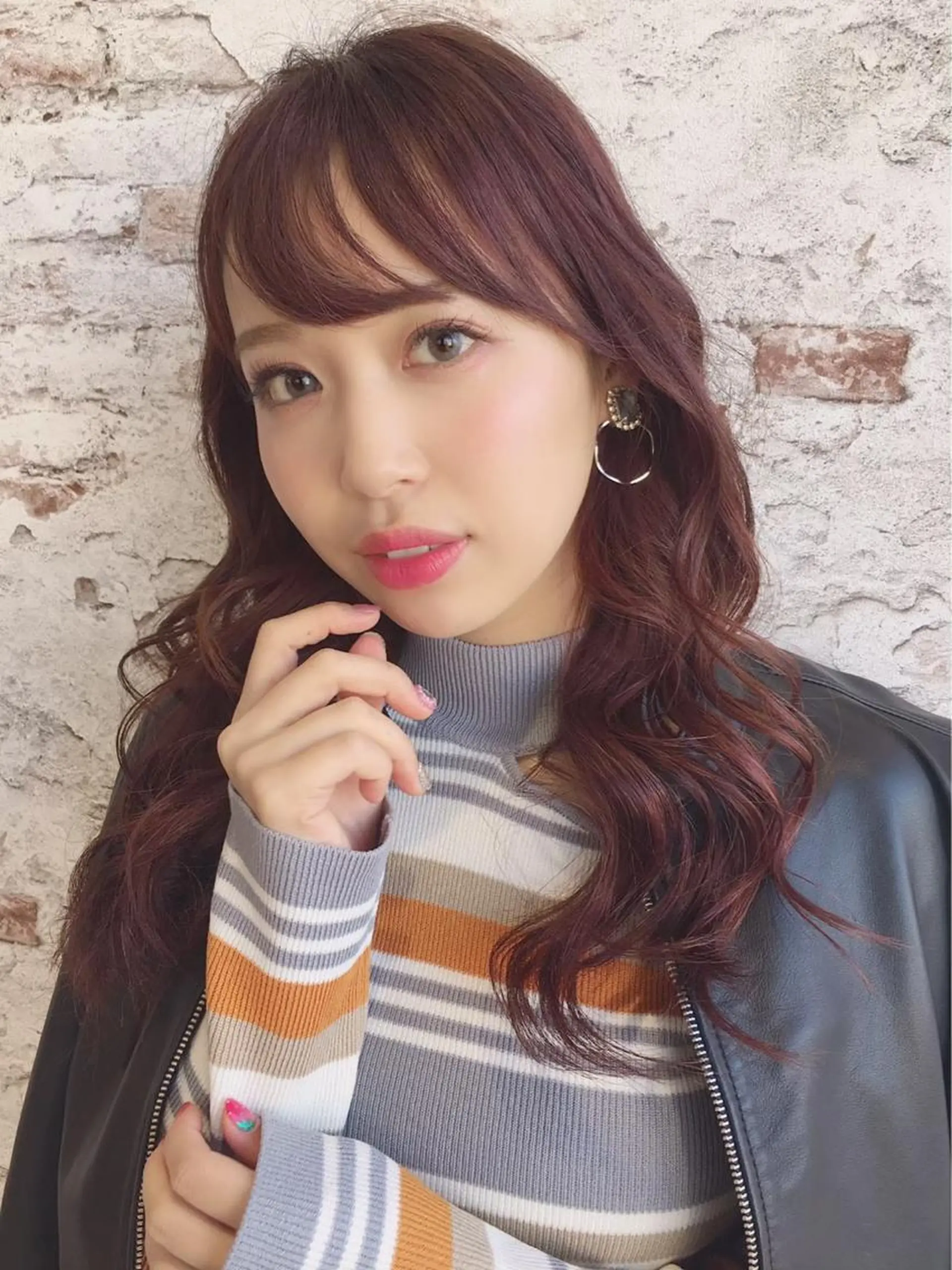 セミロング カラー ヘアアレンジ Watai 艶髪 當間 大知のヘアスタイル