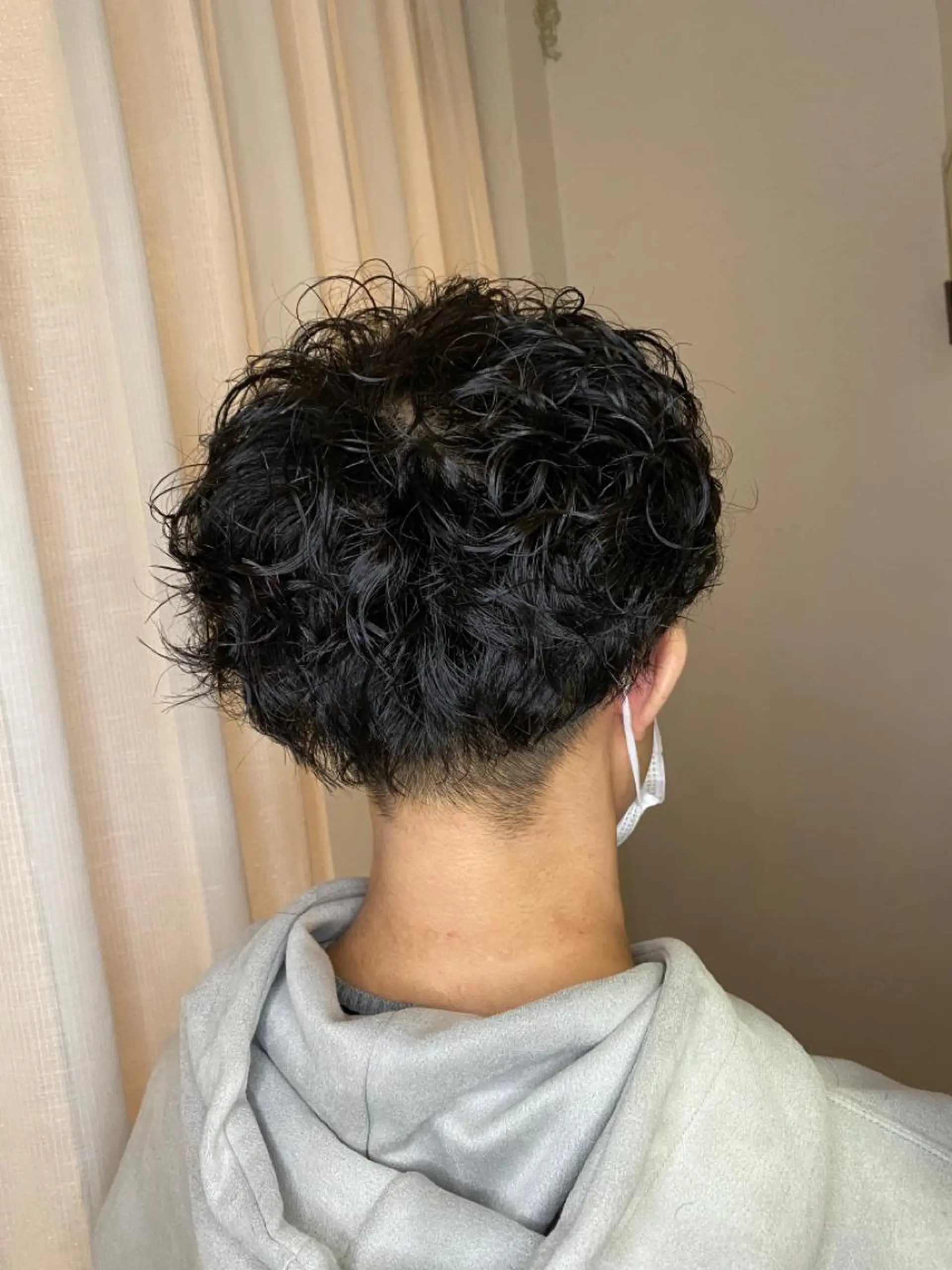 パーマ メンズ メンズパーマ メンズツイストパーマ スパイラルパーマ ツイストパーマ 🍑もも 🍑のヘアスタイル