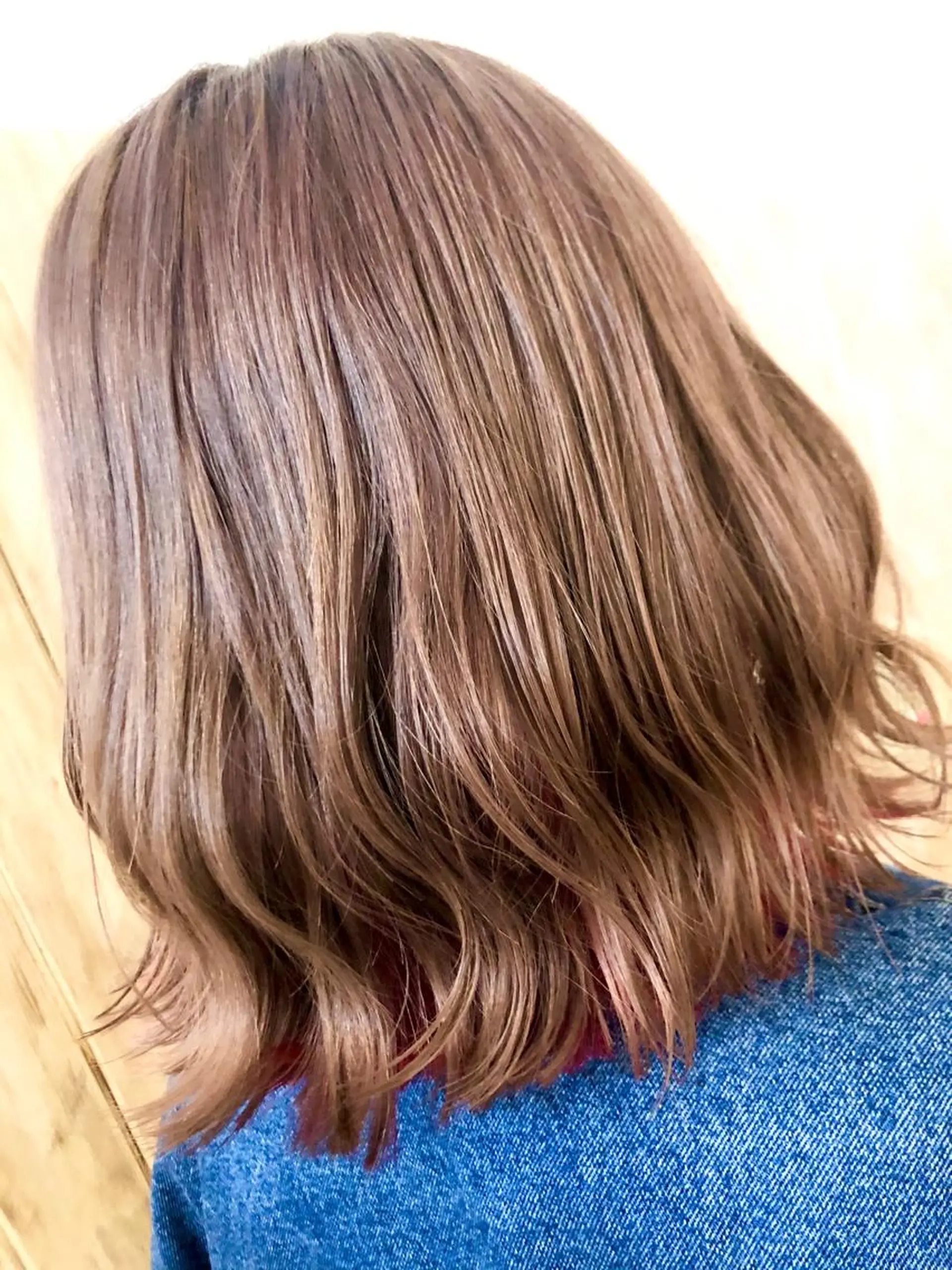 ショート ヘアカラー トリートメント Lovis moa 〘国分　かな〙のヘアスタイル