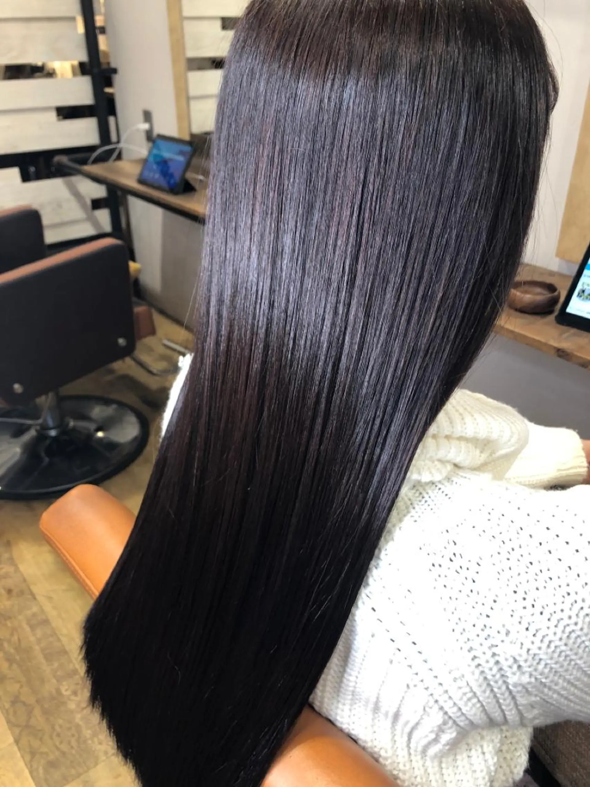 ロング 【髪質改善】関根 拓斗のヘアスタイル