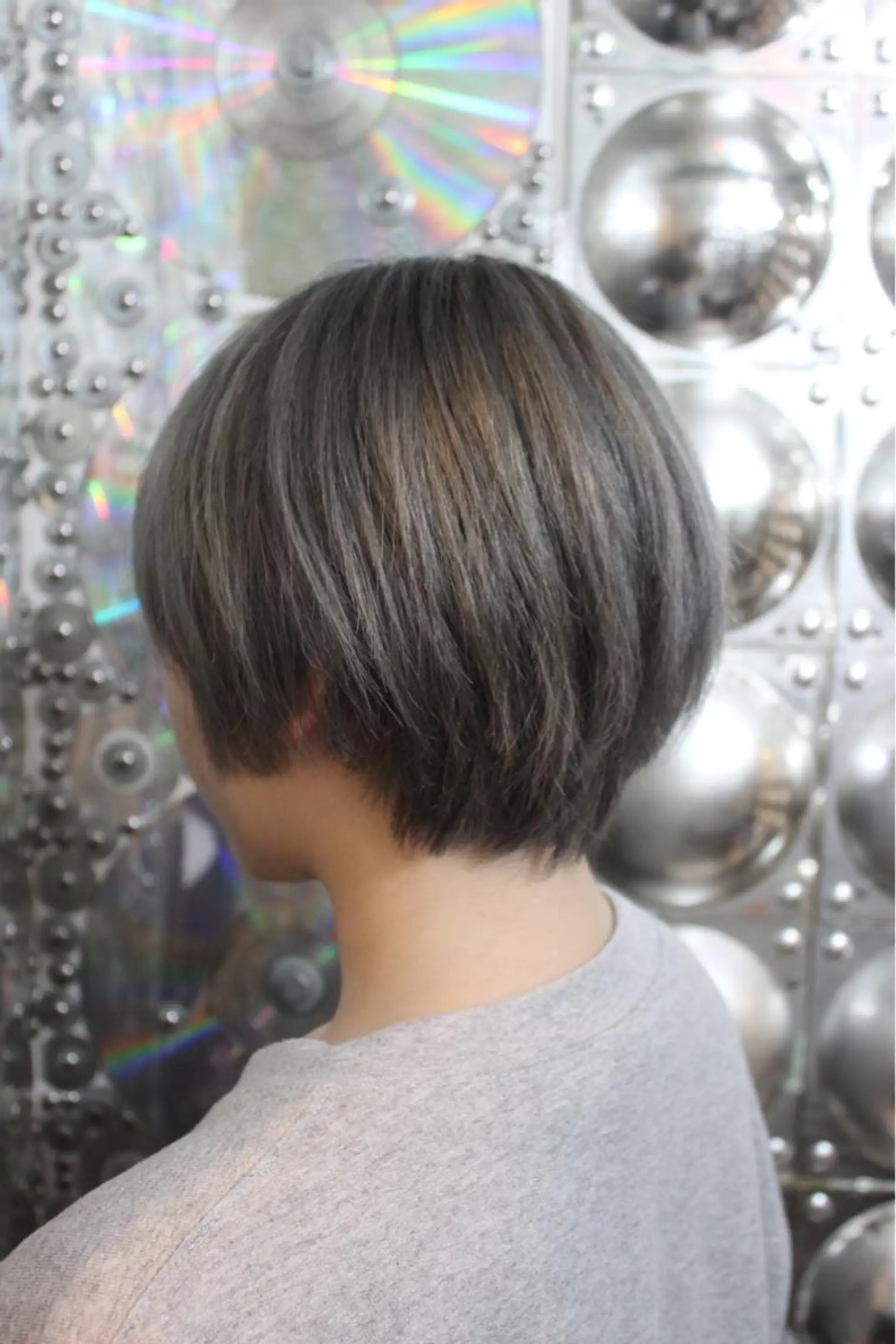ショート カラー グラデーションカラー シルバー ボブ 🌈派手髪エクステ ブレイズ🌈ひろとのヘアスタイル