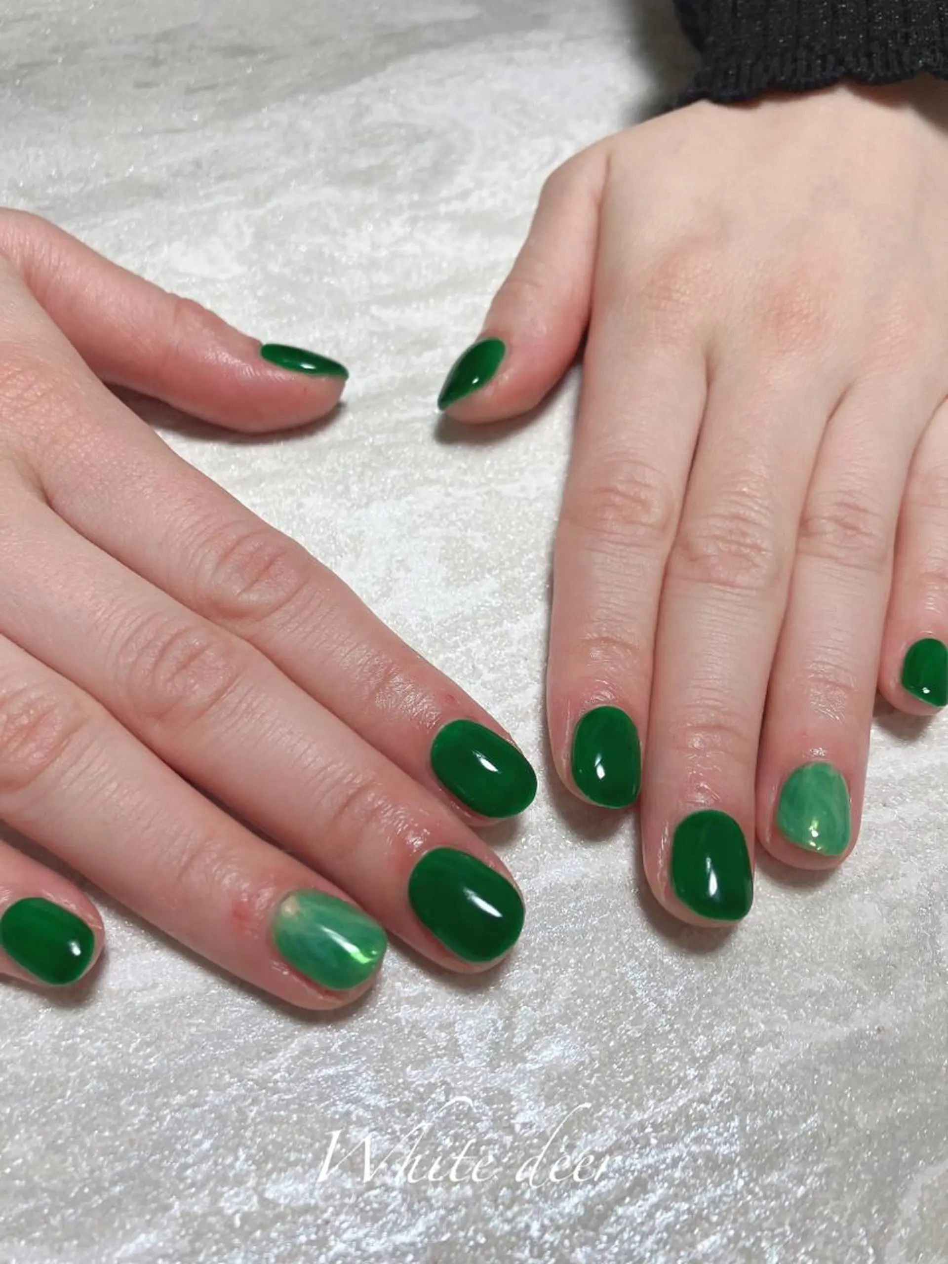 ネイル White deerのネイルデザイン