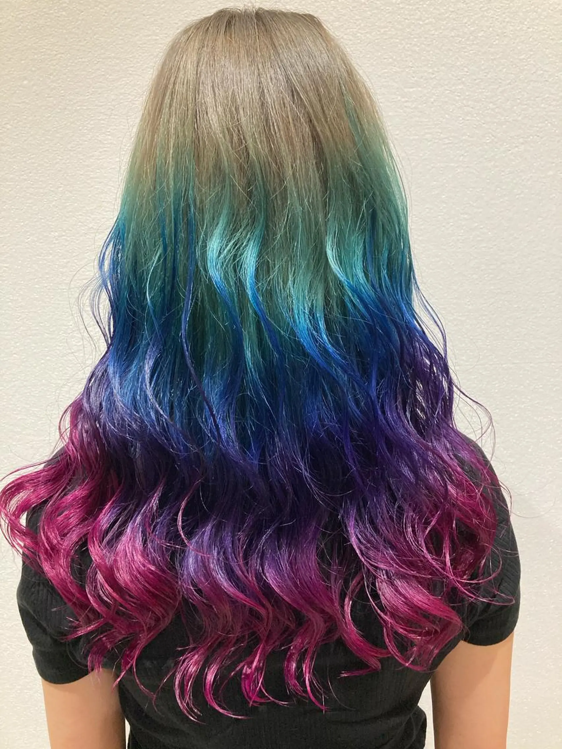 セミロング カラー ヘアカラー トリートメント 髪質改善/痛ませ ないカラー/西村航大のヘアスタイル