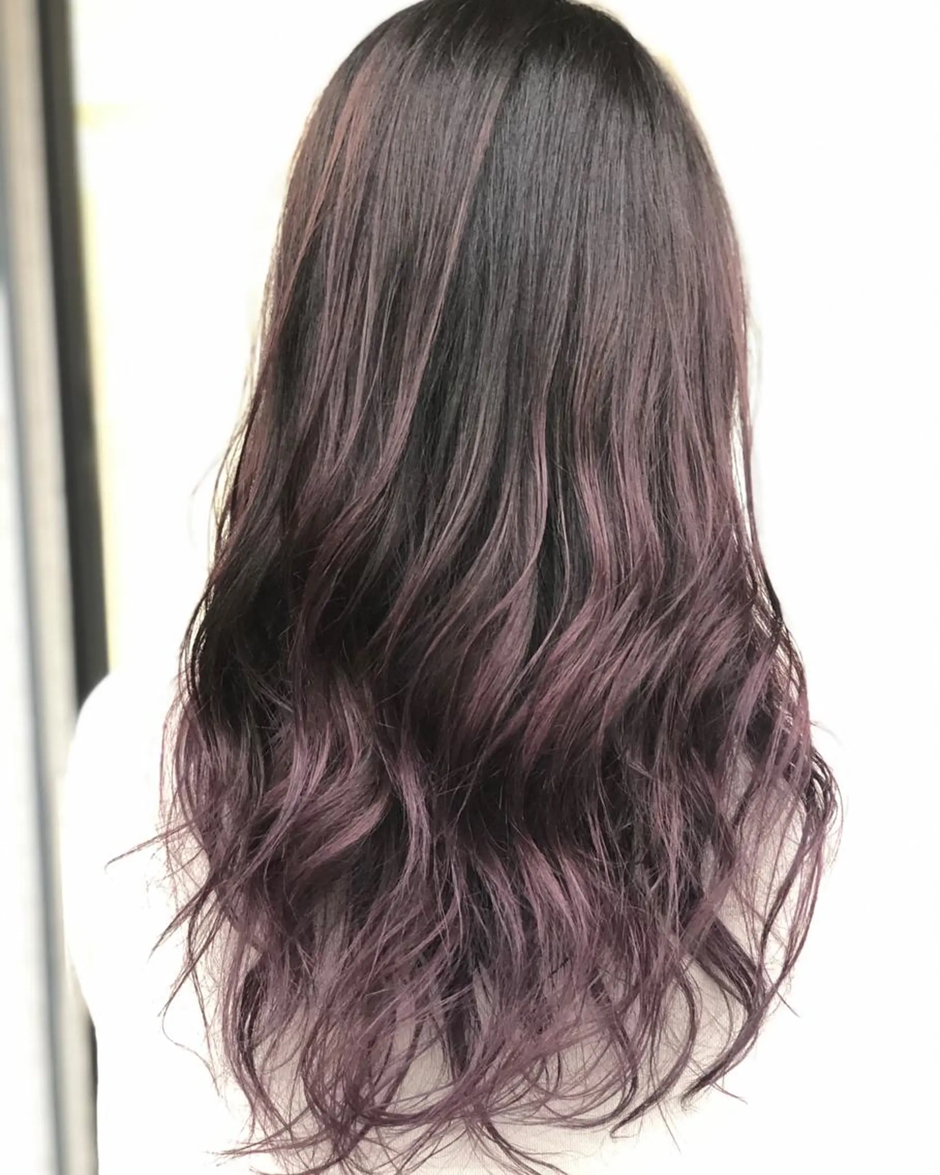 セミロング カット ヘアカラー トリートメント 菊池 幹のヘアスタイル