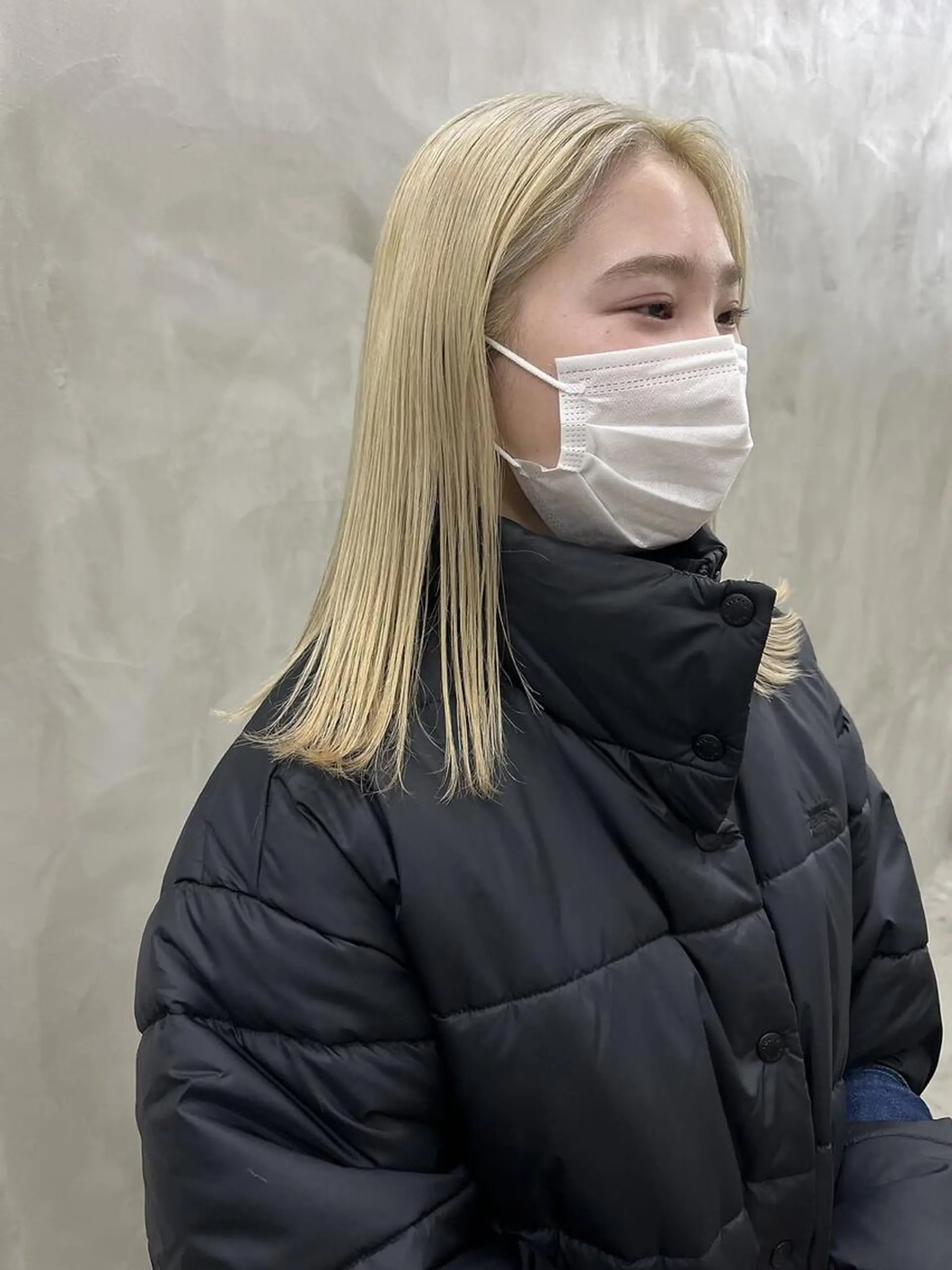 セミロング カラー パーマ ヘアアレンジ メンズ メンズバレイヤージュ メンズブリーチ センターパート フェードカット メンズハイライト ヘアカラー トリートメント ハイトーン/レイヤー 🌸さくらのヘアスタイル