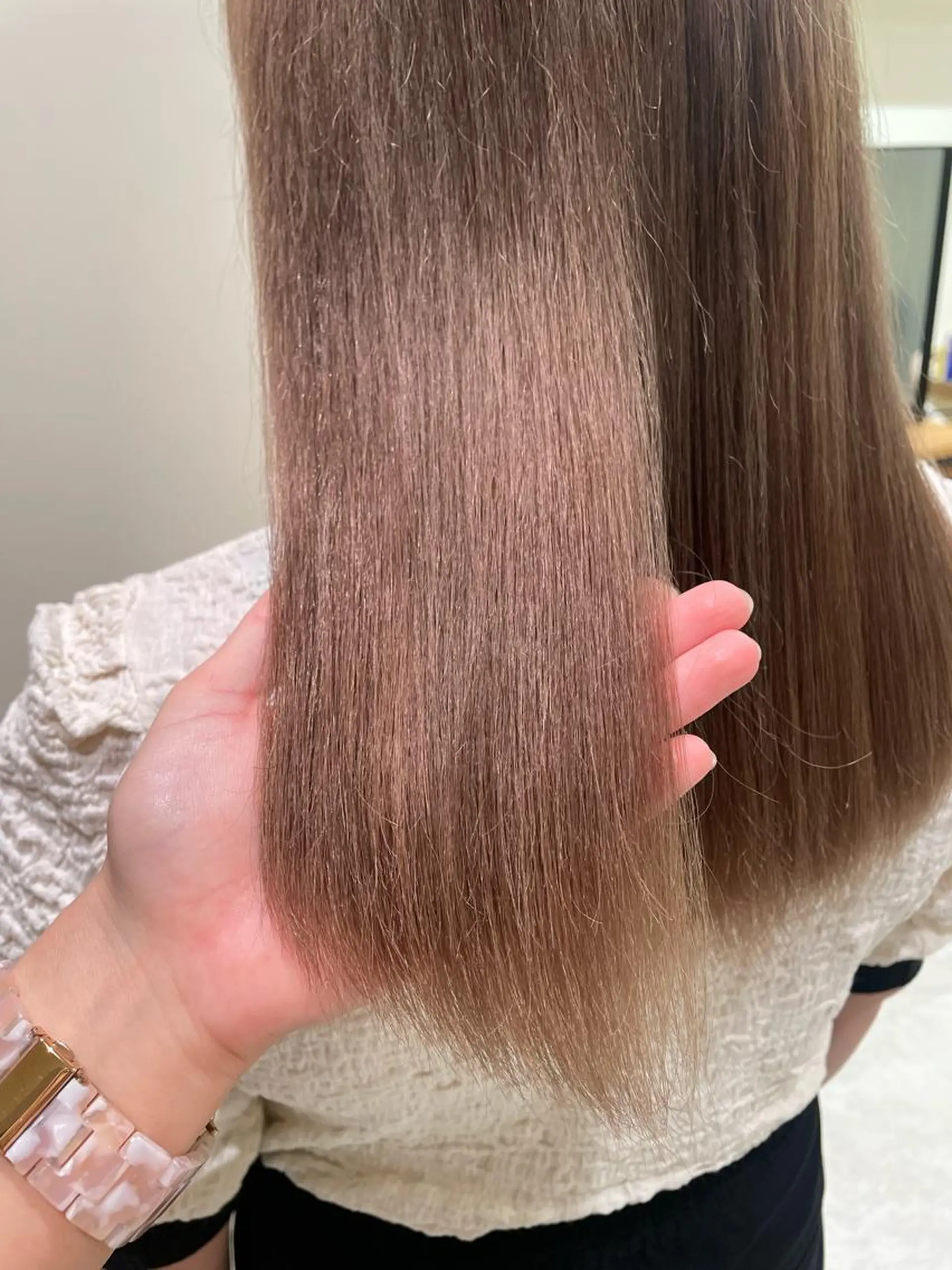 セミロング カラー ブリーチ ボブ/インナーカラー /眉毛/Miyuのヘアスタイル