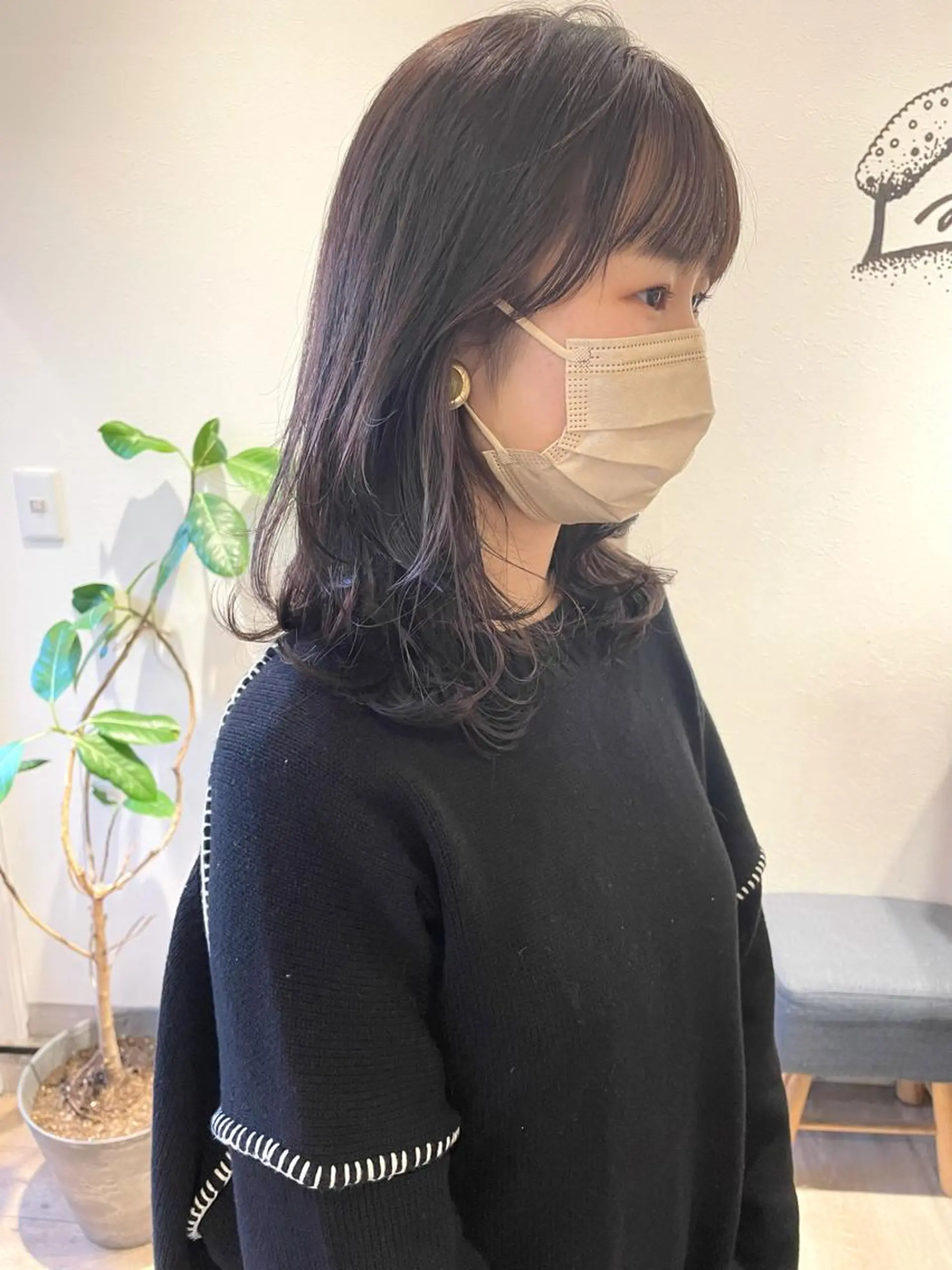 ミディアム カラー ボブレイヤー ベージュカラー ブリーチ ブラウンカラー チョコレートブラウン 🩰オリーブ/ ベージュ松本咲花🩰のヘアスタイル