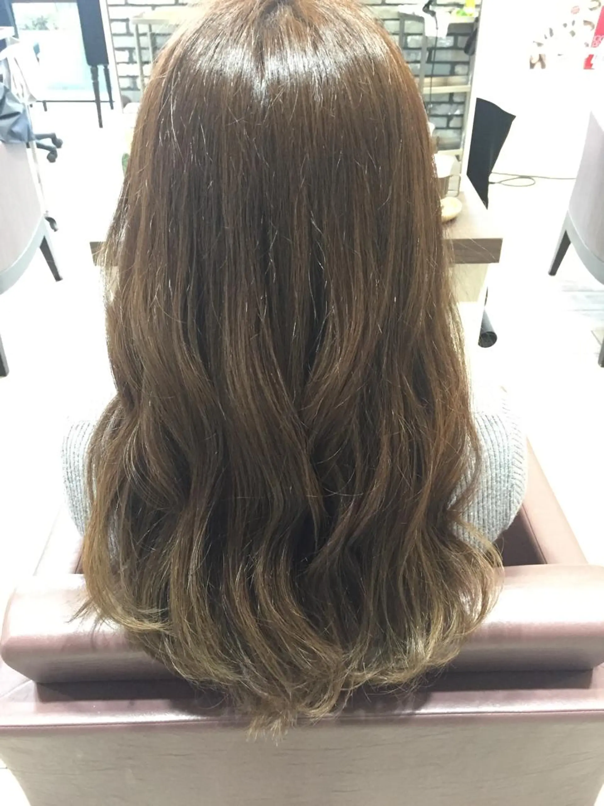 セミロング カラー アッシュ ベージュカラー 上新庄NO1髪質改善 See.店長深田強のヘアスタイル
