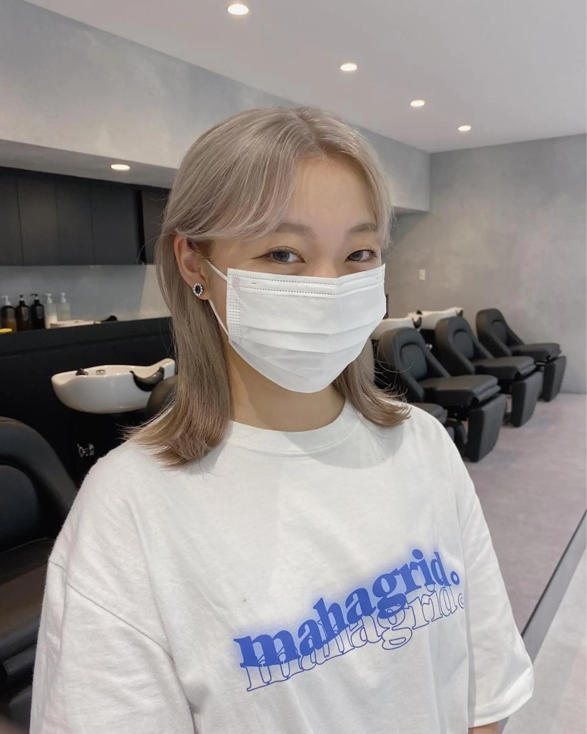 ミディアム カラー ベージュカラー ホワイトベージュ カット ヘアカラー トリートメント 鈴木/ニュアンス パーマ/メンズのヘアスタイル