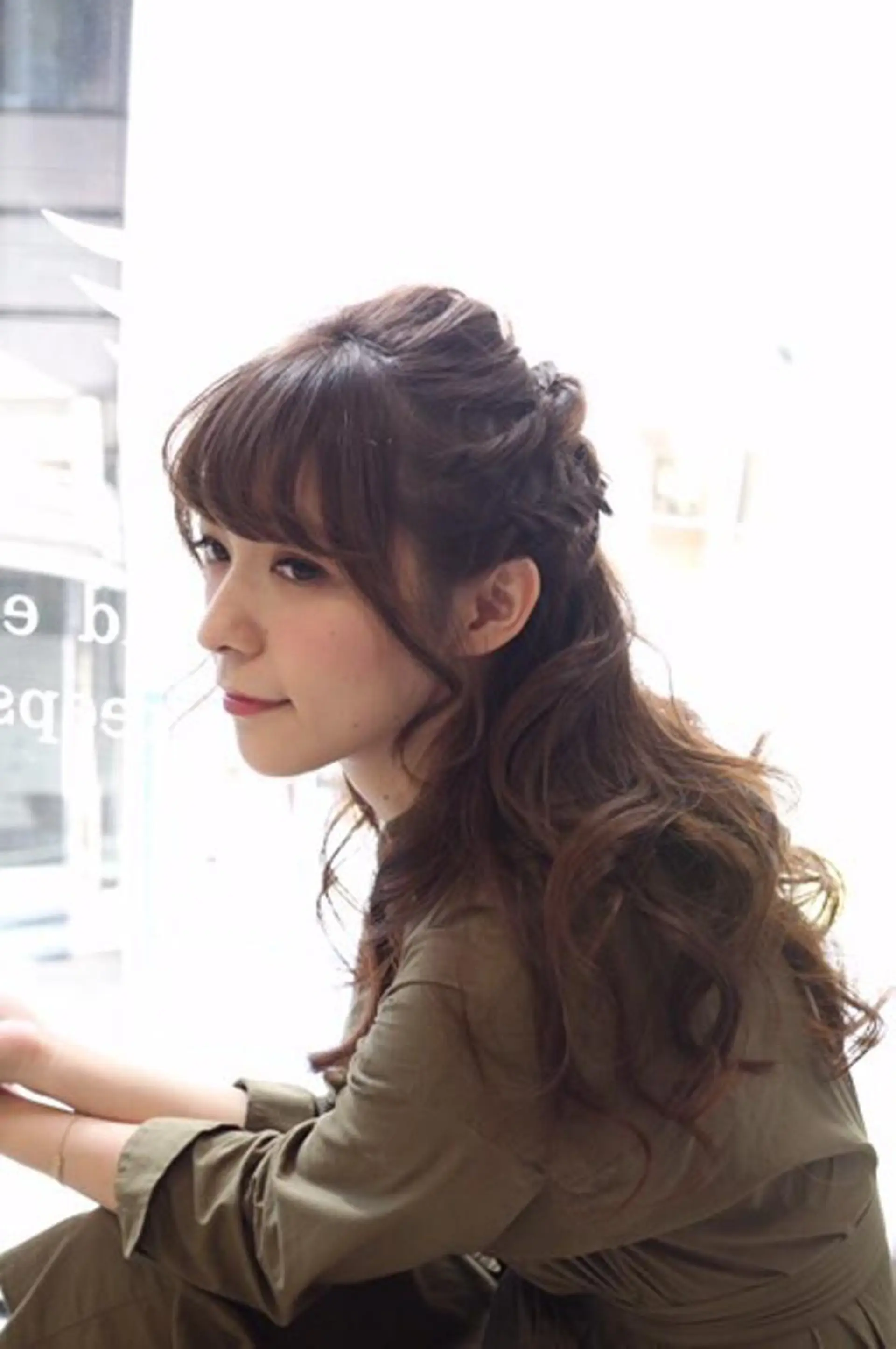 ヘアアレンジ ヘアセット 岩倉 諒のヘアスタイル