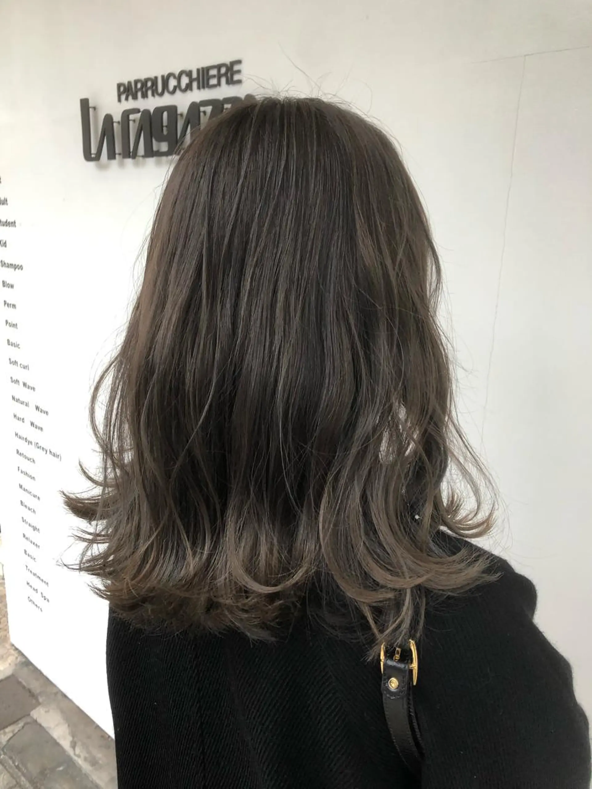 ミディアム カラー バレイヤージュ ブルーカラー ブルージュ ハイライトカラー ハイライト 東條 克義のヘアスタイル