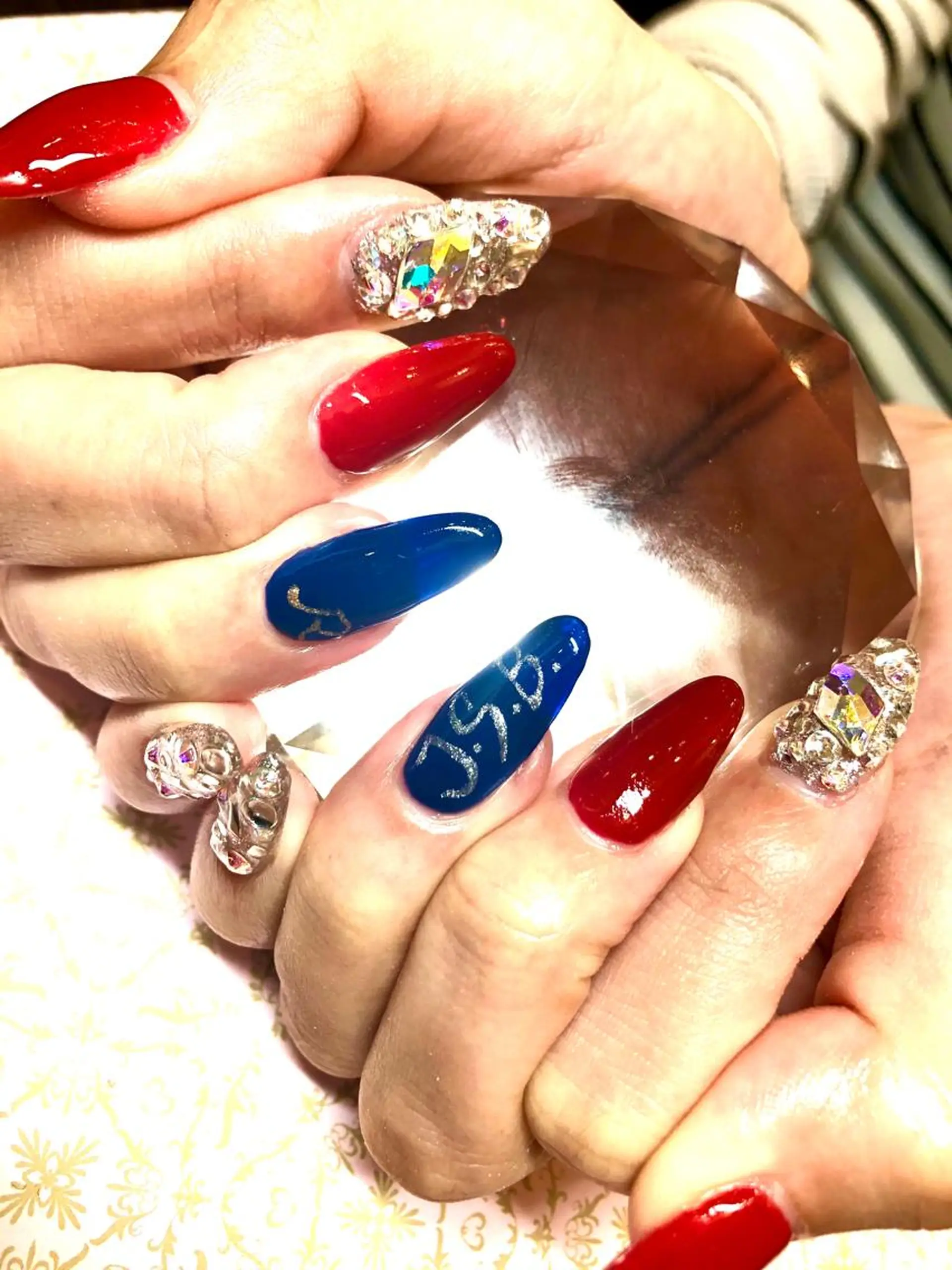 ネイル Piacere 絵美のネイルデザイン