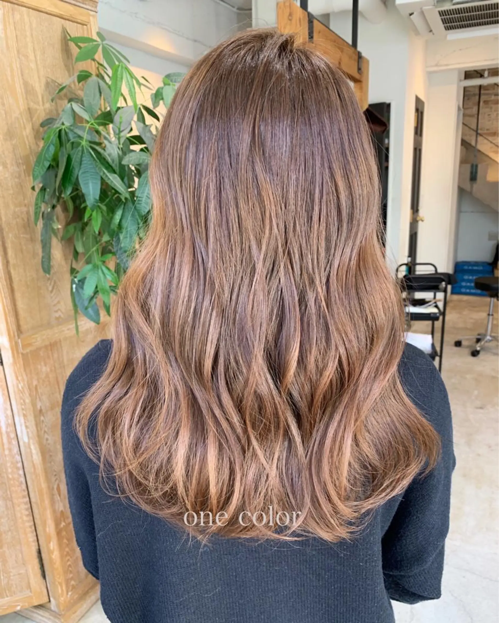 ミディアム ヘアカラー PARIS hair salon所属・秋葉原　柏木絢汰 ✨当日予約okのヘアスタイル