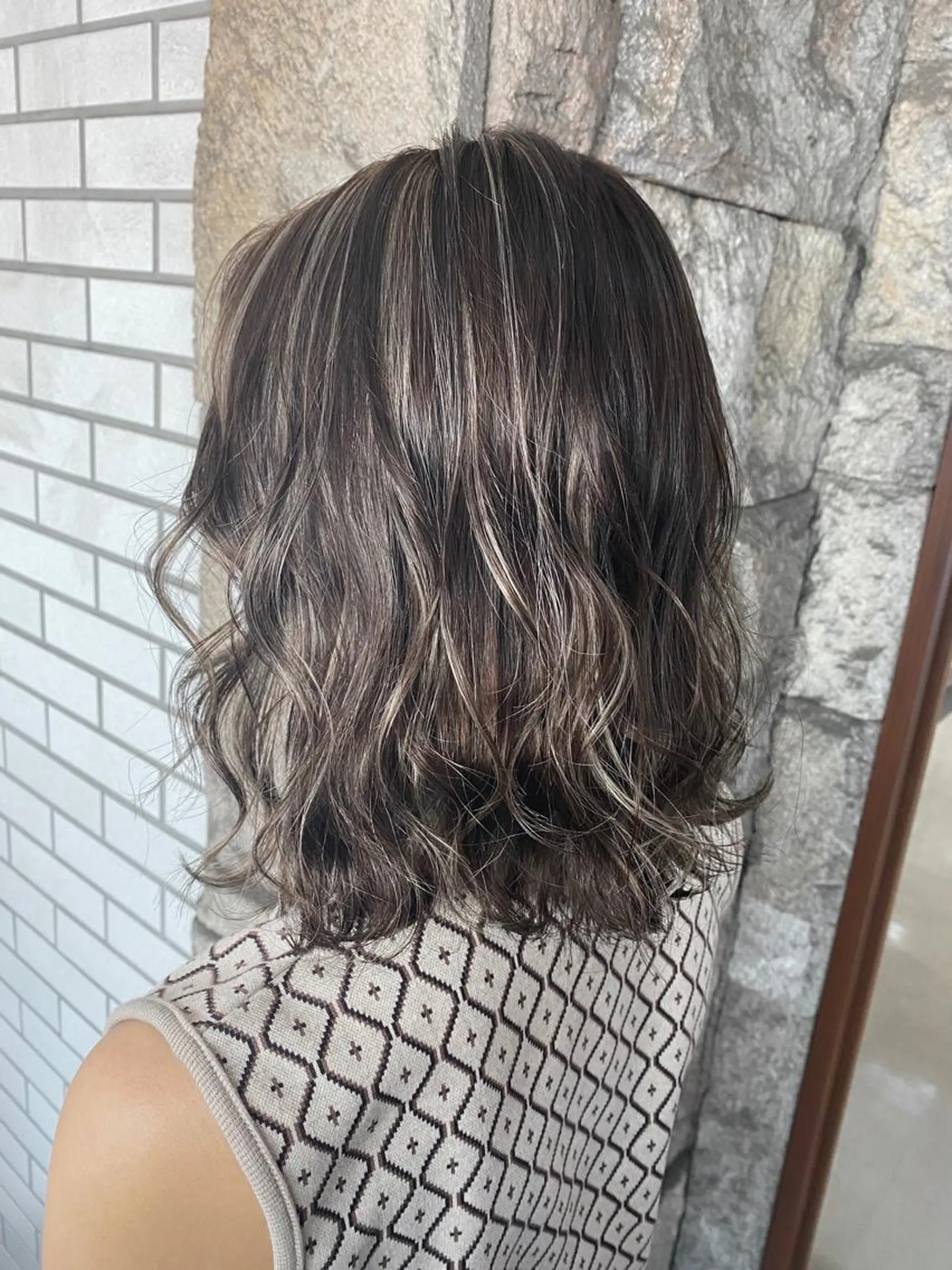 ミディアム カラー ハイライトカラー ハイライト ヘアカラー トリートメント 萩原 凌✄﻿のヘアスタイル
