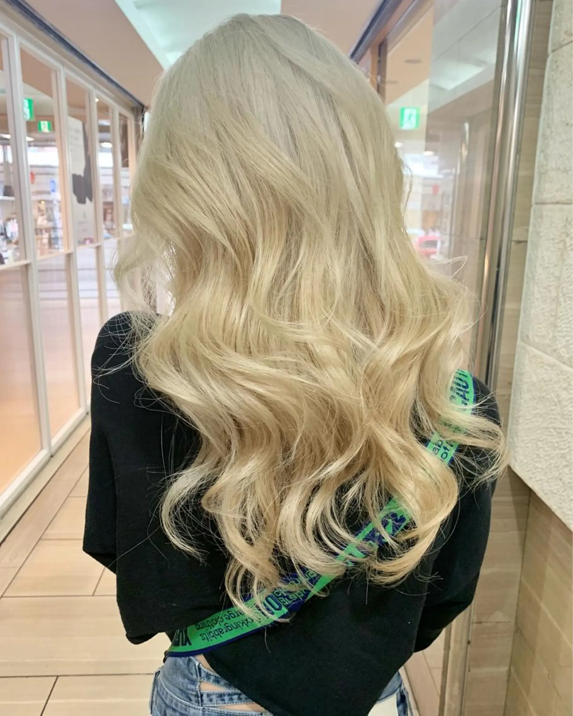 ロング ヘアカラー セレーネ心斎橋店 SHINTANIのヘアスタイル