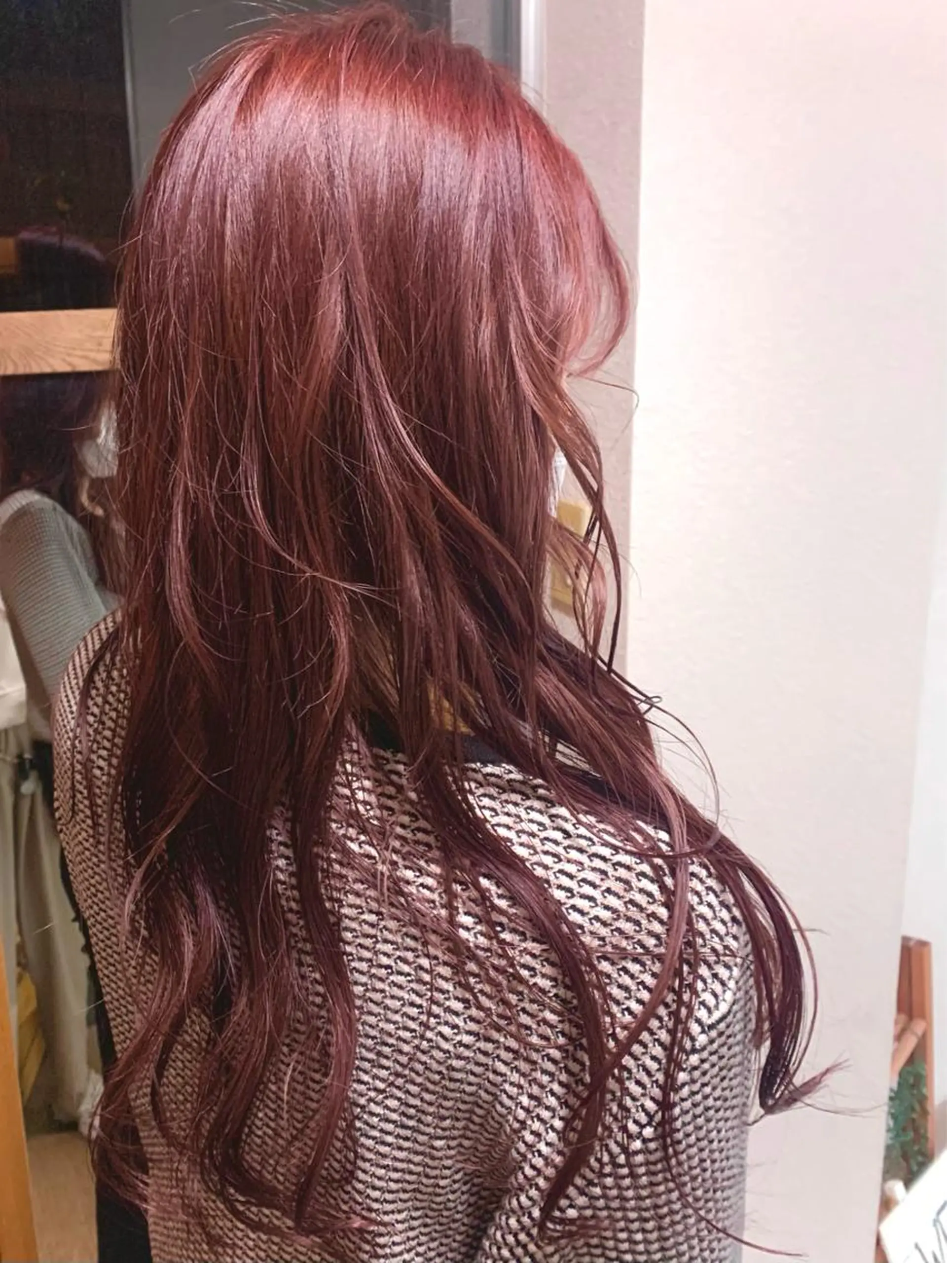 ロング カラー 透明感カラー ピンクカラー cana 札幌美容師レイヤーのヘアスタイル