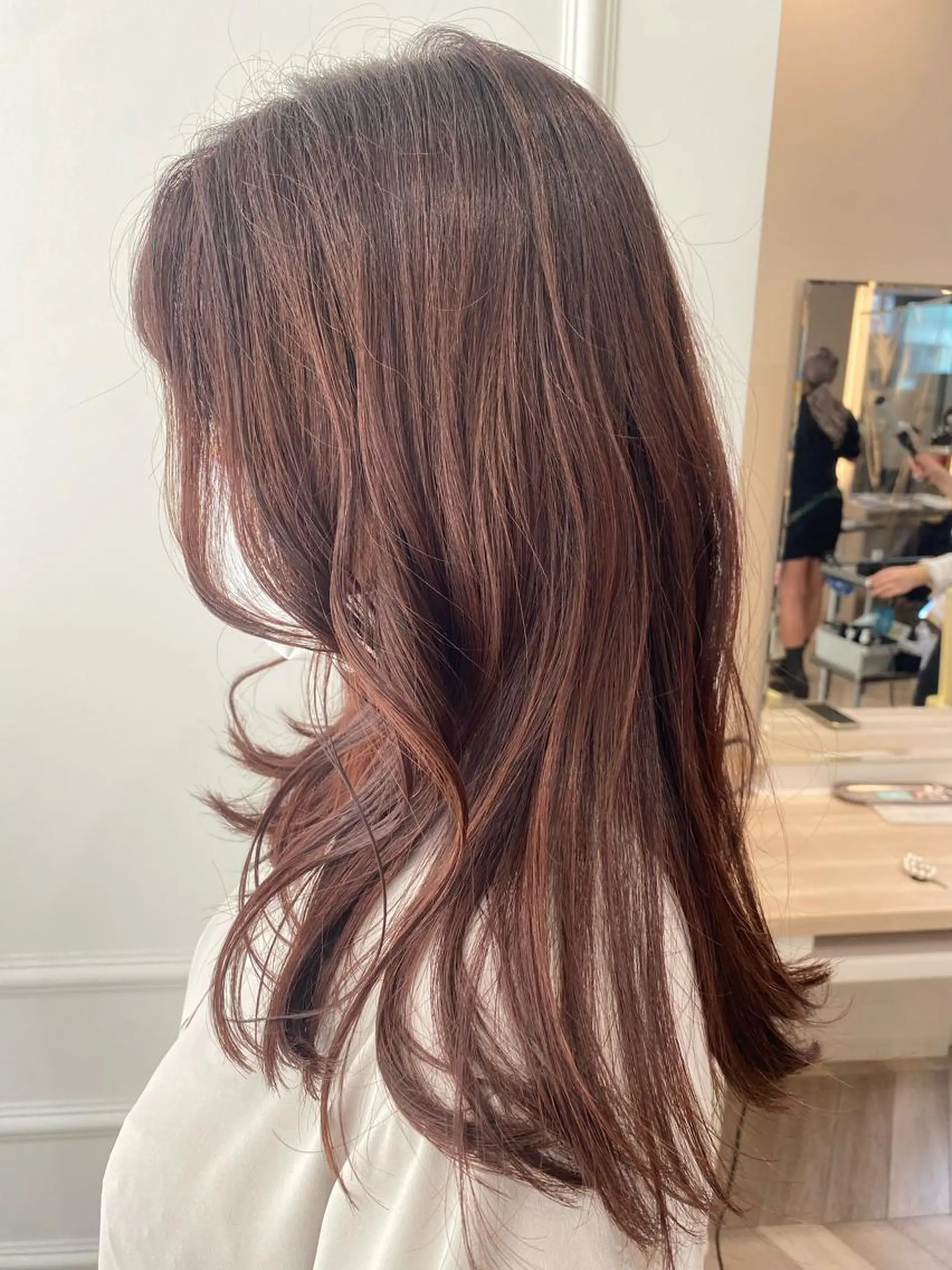 ロング カラー ヘアカラー トリートメント 小顔レイヤー/ ベージュ🤍Rieのヘアスタイル