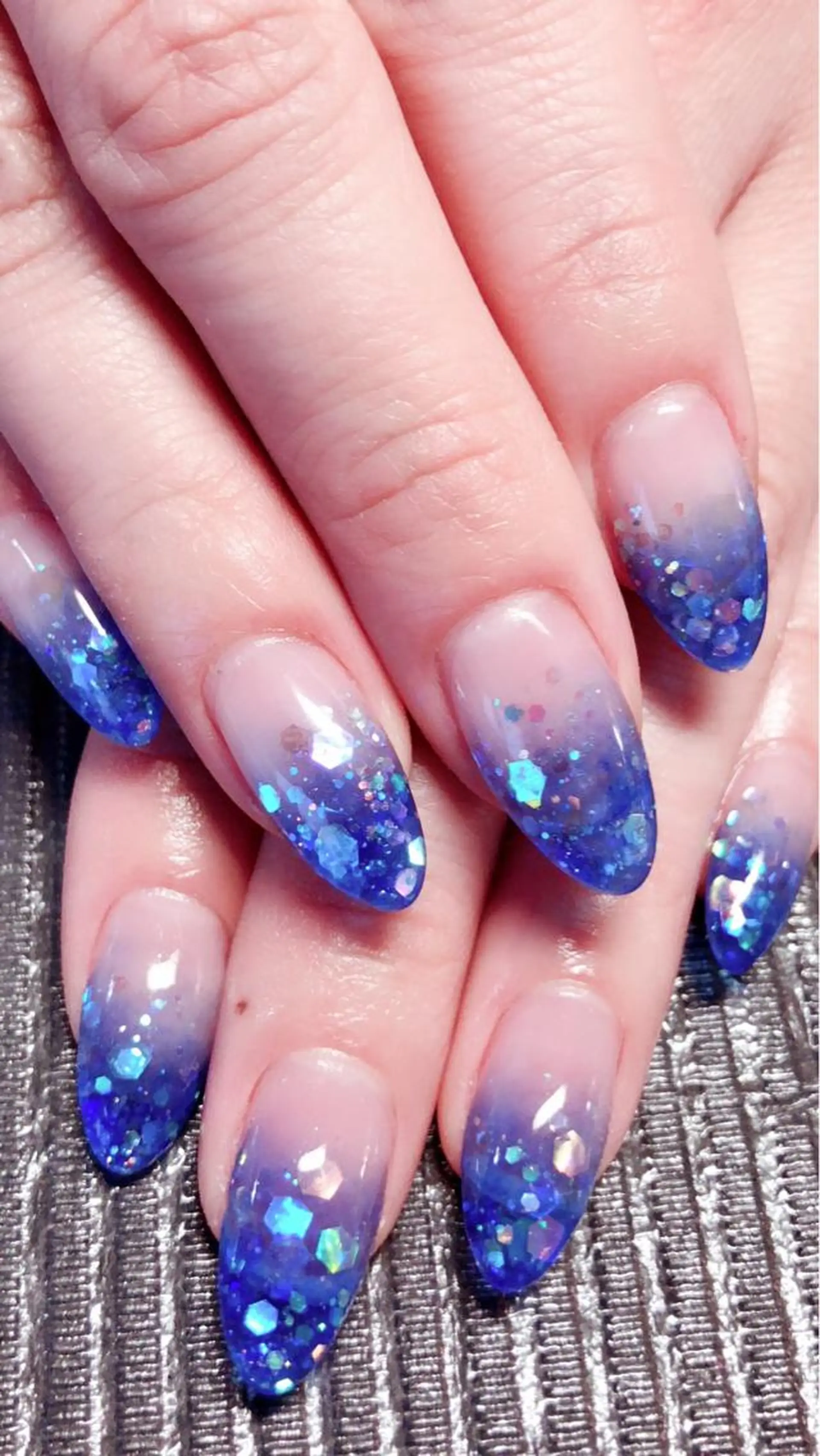 ネイル アクア ライズのネイルデザイン