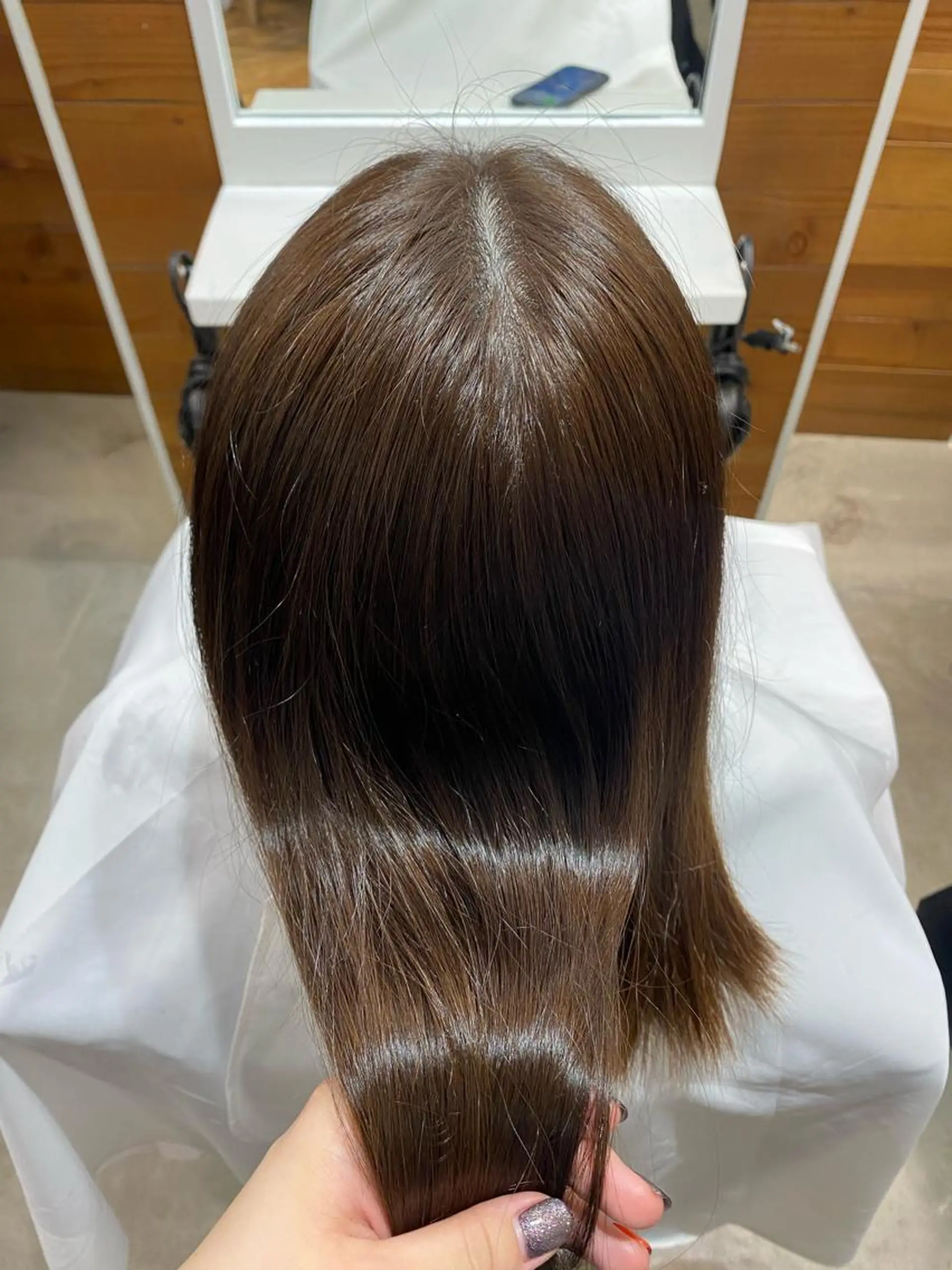 カラー ブラウンカラー 透明感カラー オリーブブラウン ナチュラル大人っぽい スタイル　MAORIのヘアスタイル