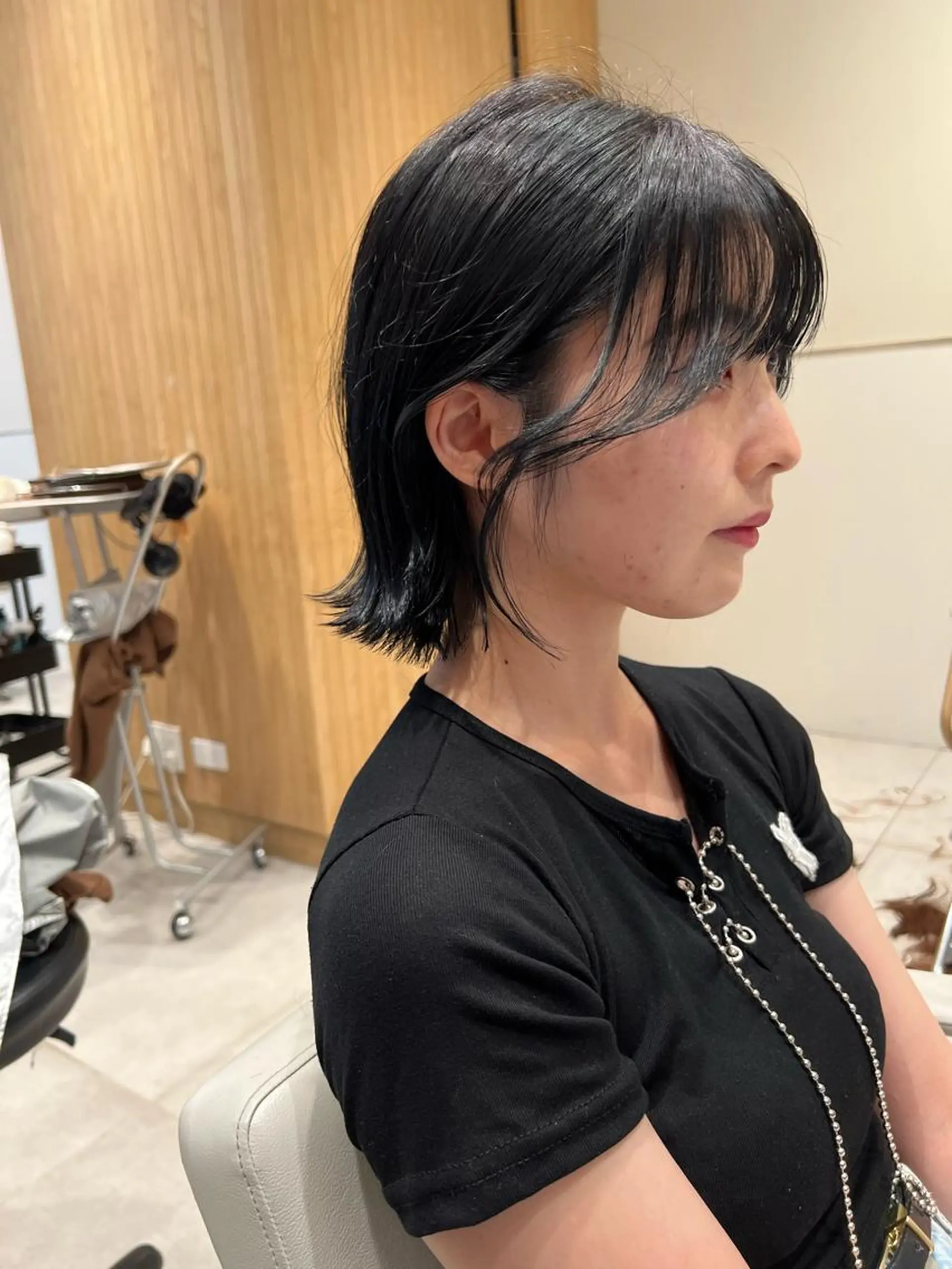 ミディアム カラー ベージュカラー 透明感カラー グレージュ ボブ カット ヘアカラー トリートメント レイヤー専門家 ダブルカラー修のヘアスタイル