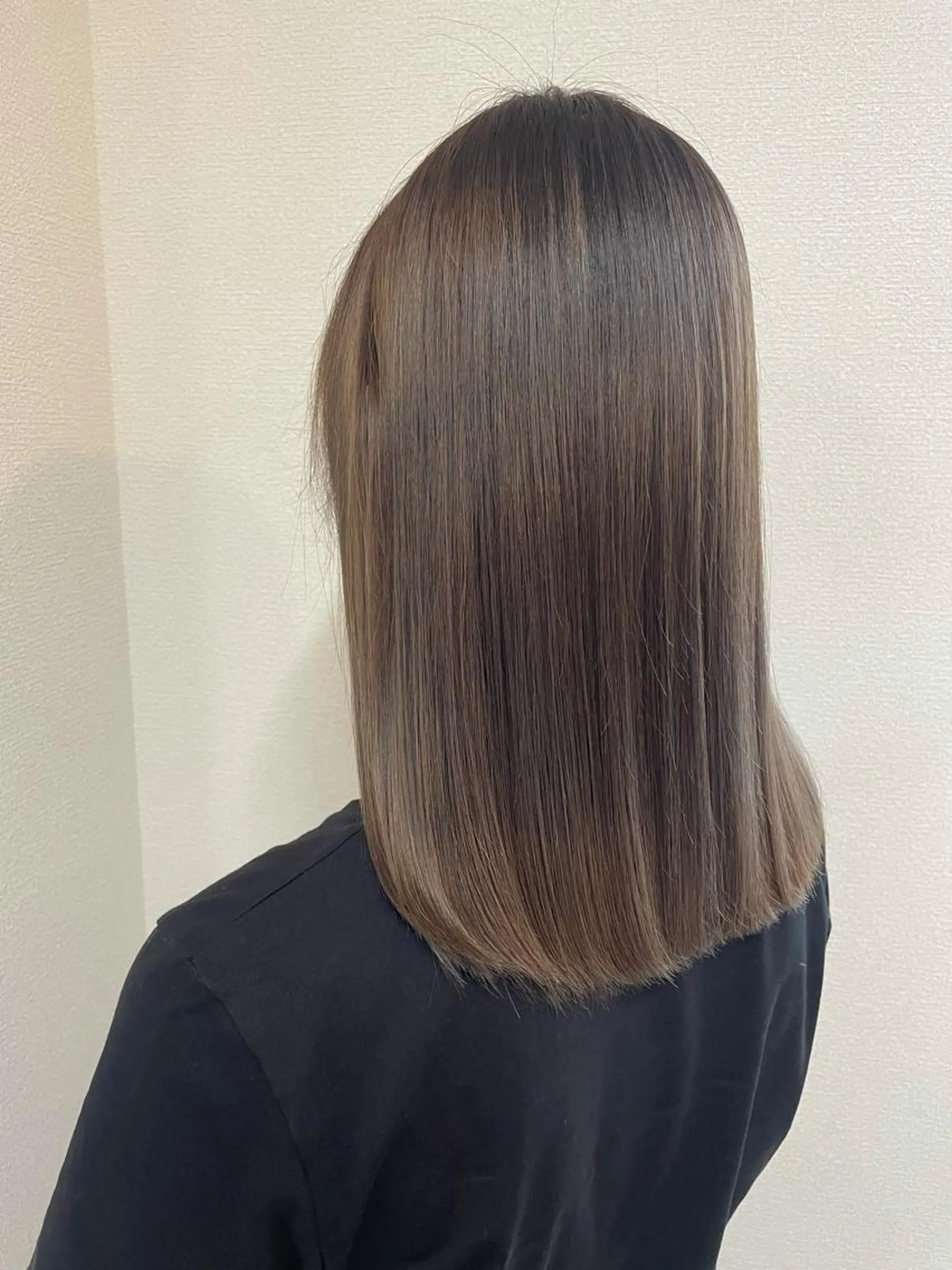 ミディアム カラー ケアブリーチ /髪質 改善/古橋圭史郎のヘアスタイル