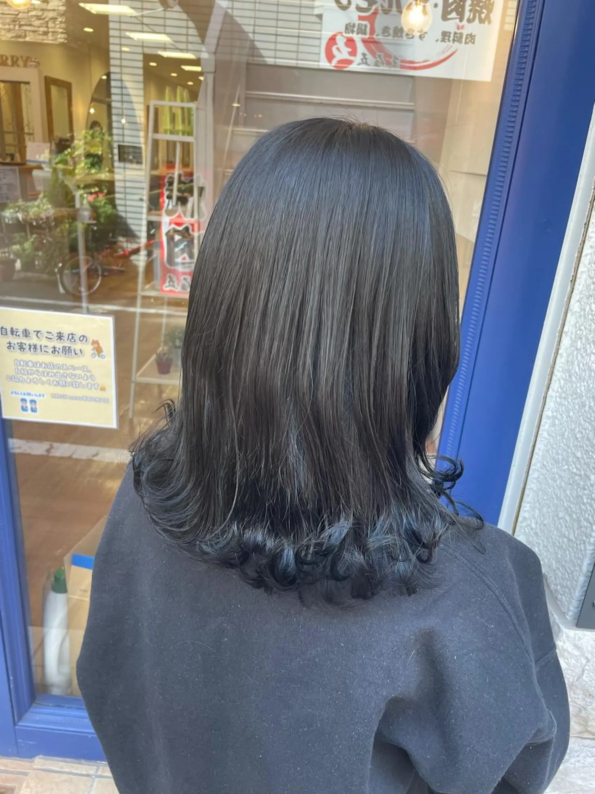 カラー march merryのヘアスタイル