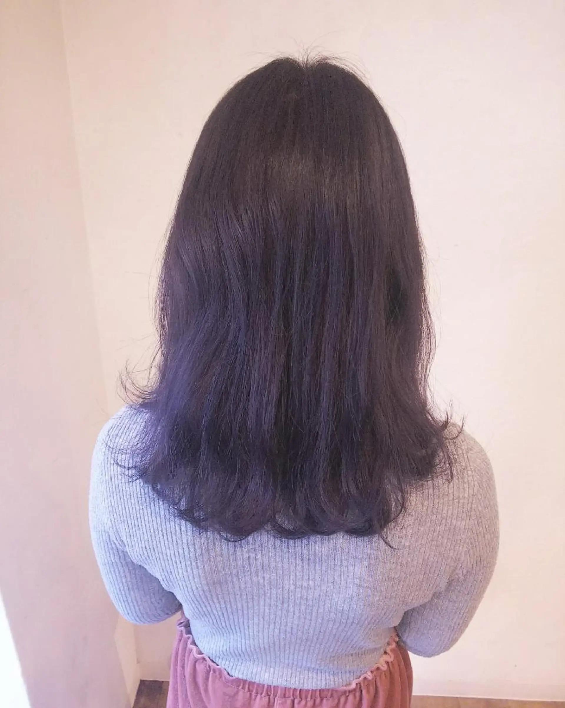 セミロング カラー アッシュ ディープラベンダー ラベンダーカラー ラベンダーアッシュ RU RIのヘアスタイル