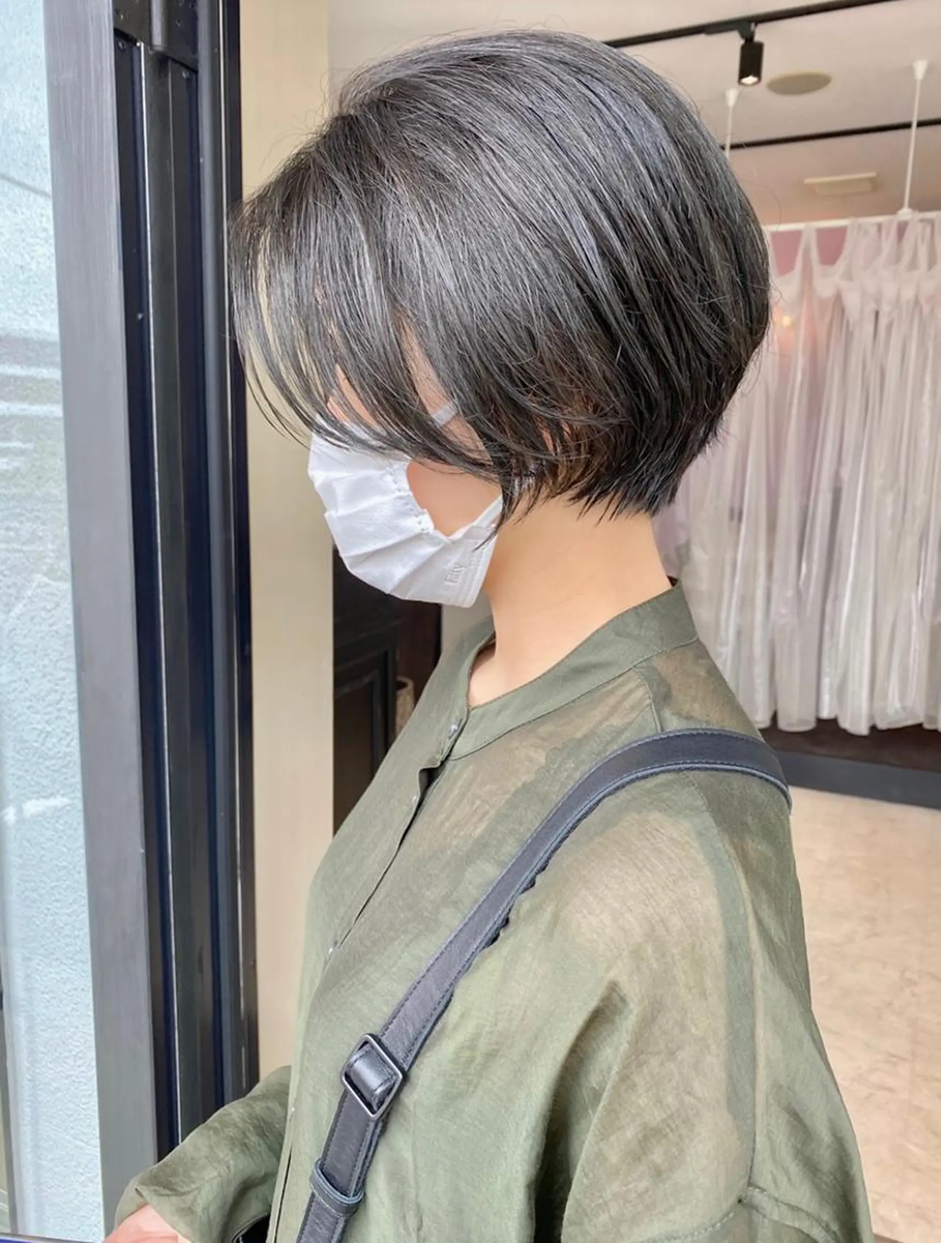 ショート カラー カット トリートメント 藤井 貴美子のヘアスタイル