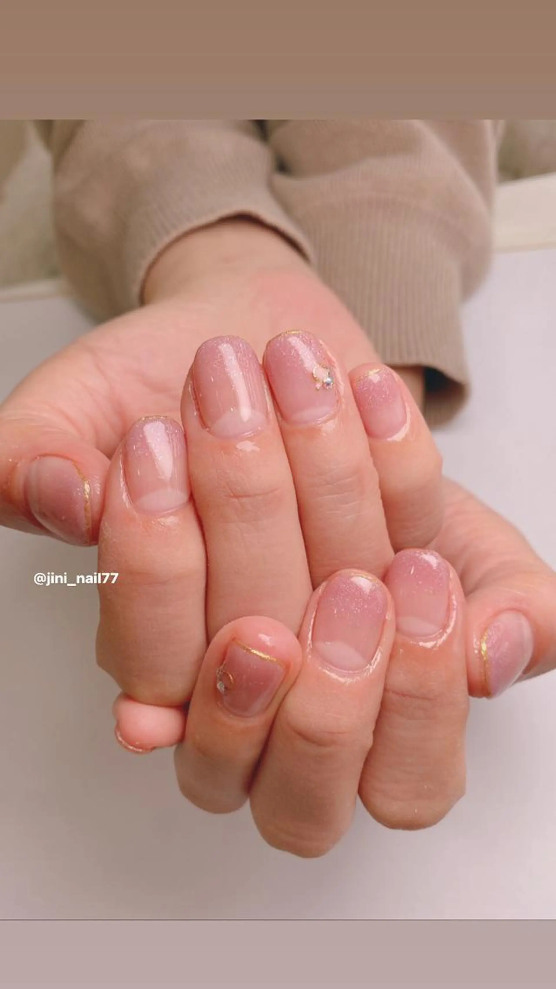 ネイル JINI NAIL所属・ジニ ネイルのネイルデザイン