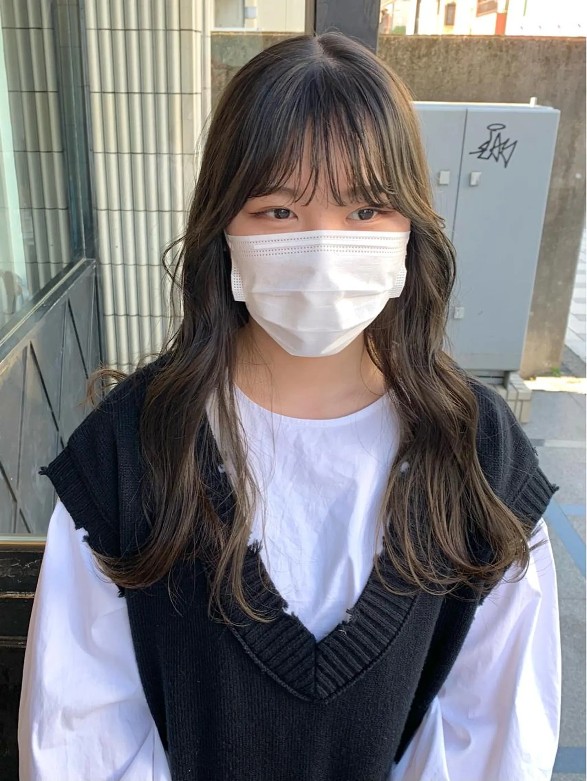 ロング カラー SAKINO. ベージュカラーのヘアスタイル