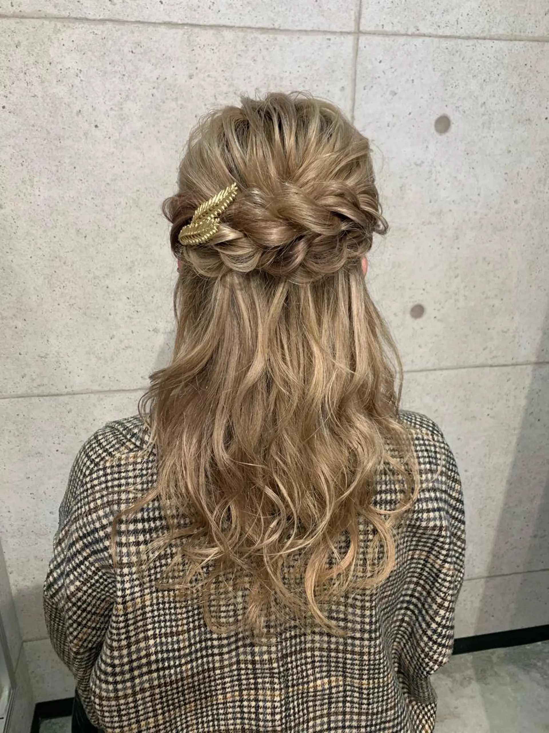 ヘアアレンジ 白髪ぼかし🌈 Ayakoのヘアスタイル