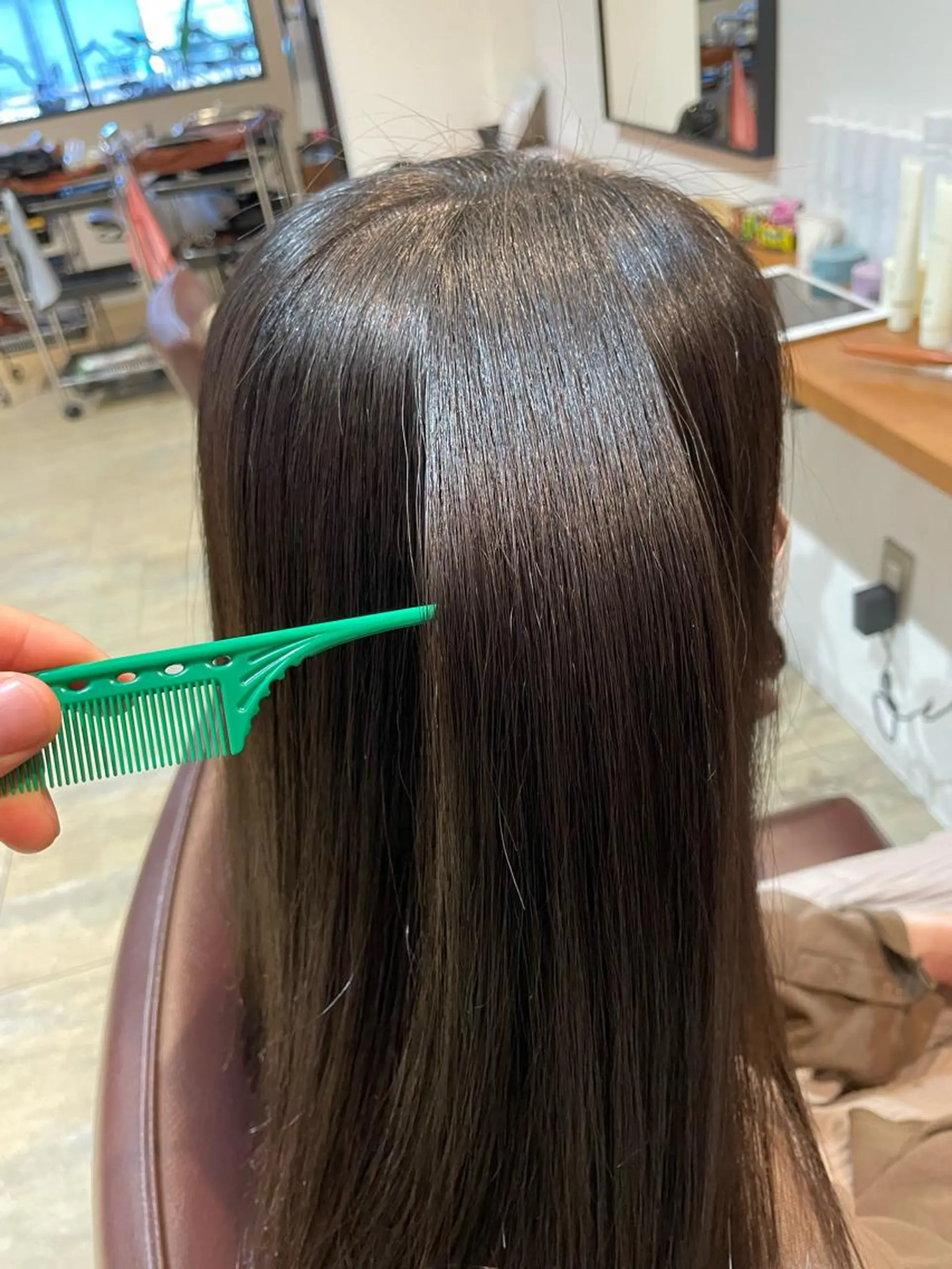 セミロング パーマ 縮毛矯正 トリートメント 縮毛矯正 大賀 チサトのヘアスタイル