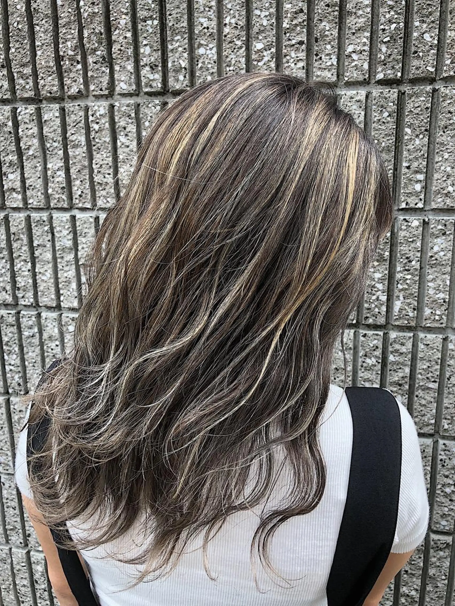 セミロング カラー ハイライトカラー ハイライト ノンダメージ髪質改善 カラー💎/KURAのヘアスタイル