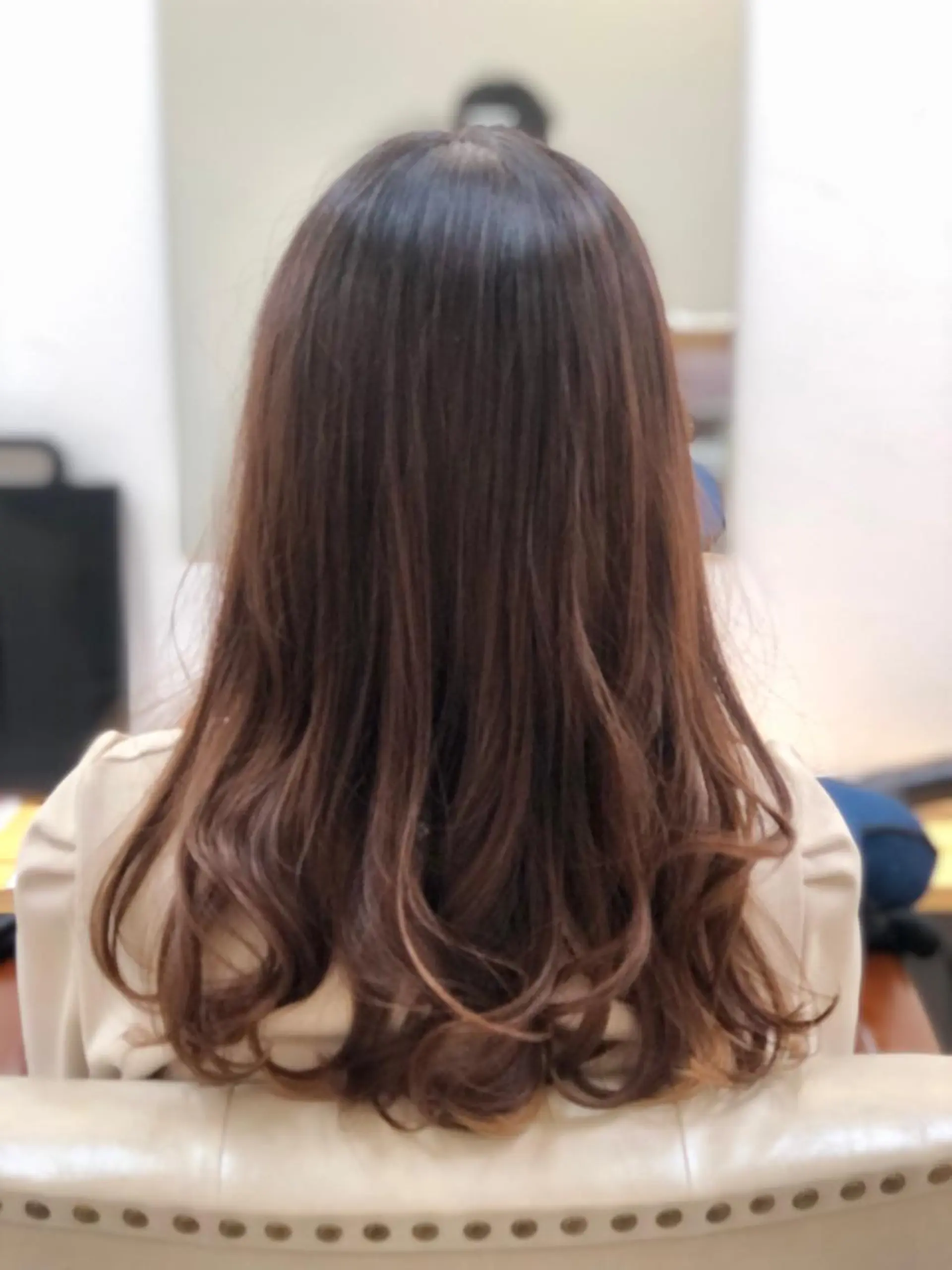 セミロング ヘアカラー トリートメント H by Real meのヘアスタイル